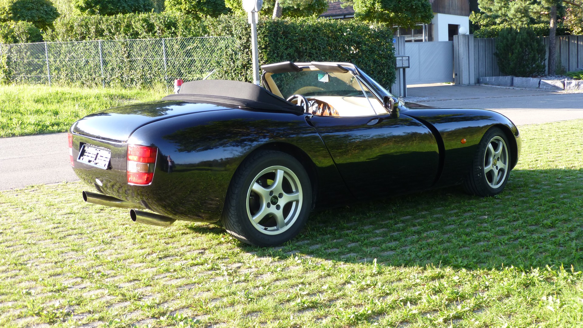 TVR Griffith V8 4.3-image-6