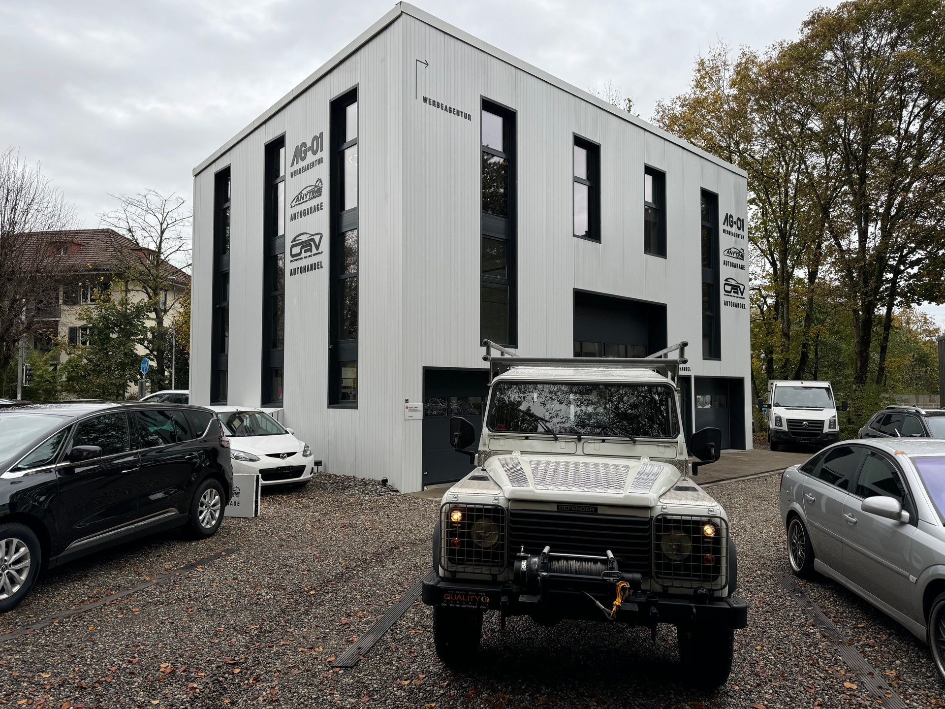 LAND ROVER Defender 110 SW 2.5 Td5