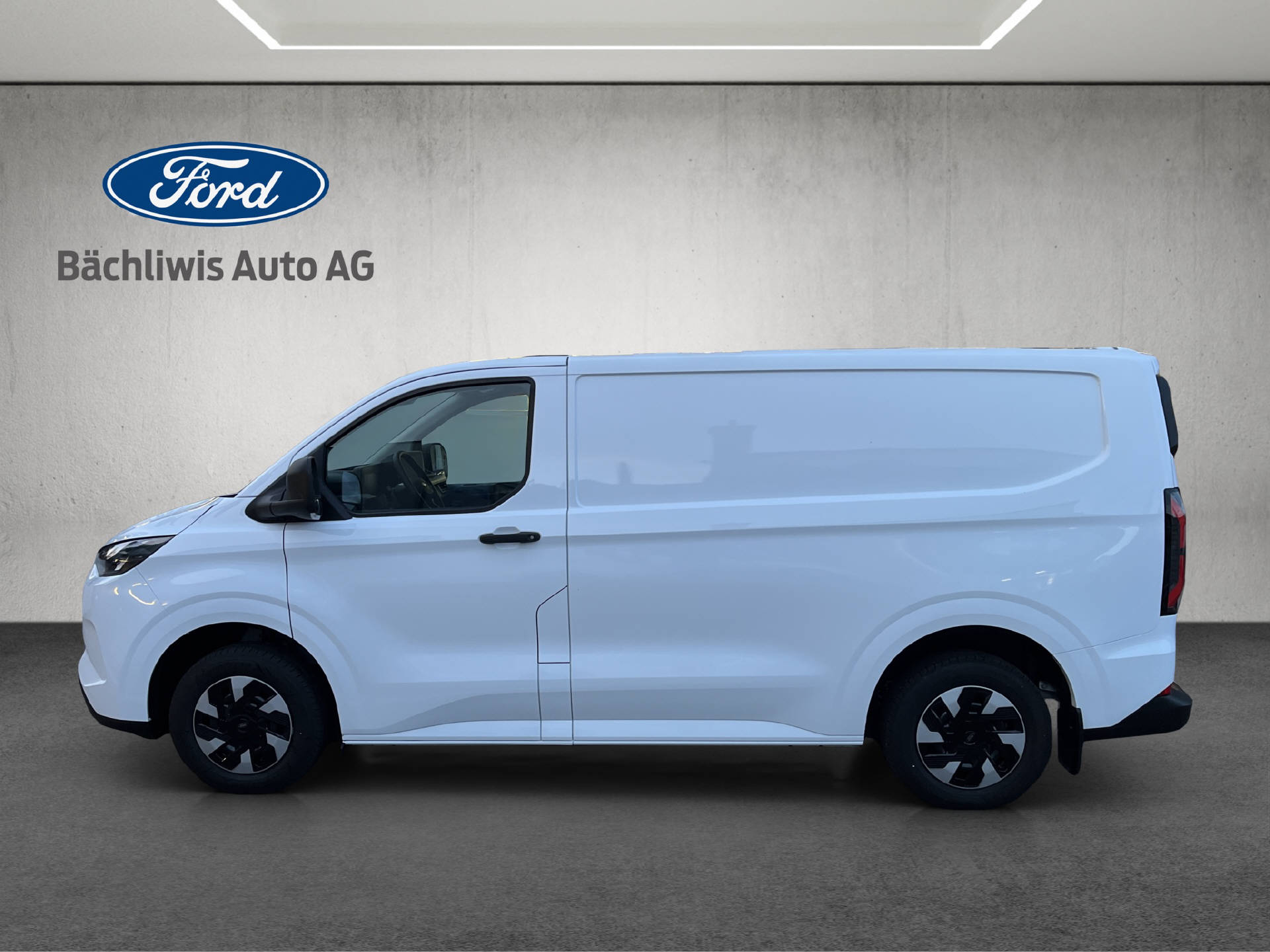 FORD E-Transit C Van 320 L1 Trend-showroom-element-1
