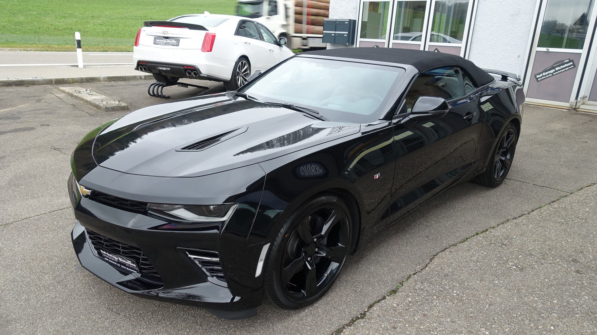 CHEVROLET Camaro 6.2 Convertible Automatic-image-3