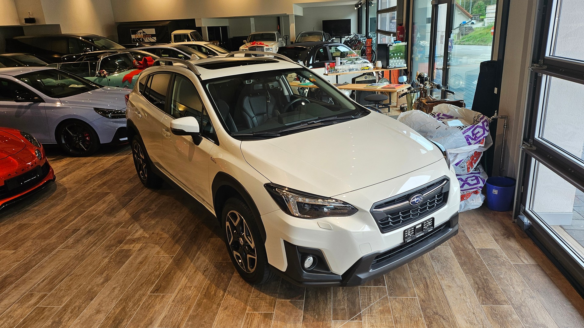 SUBARU XV 2.0 Luxury AWD Lineartronic-image-5