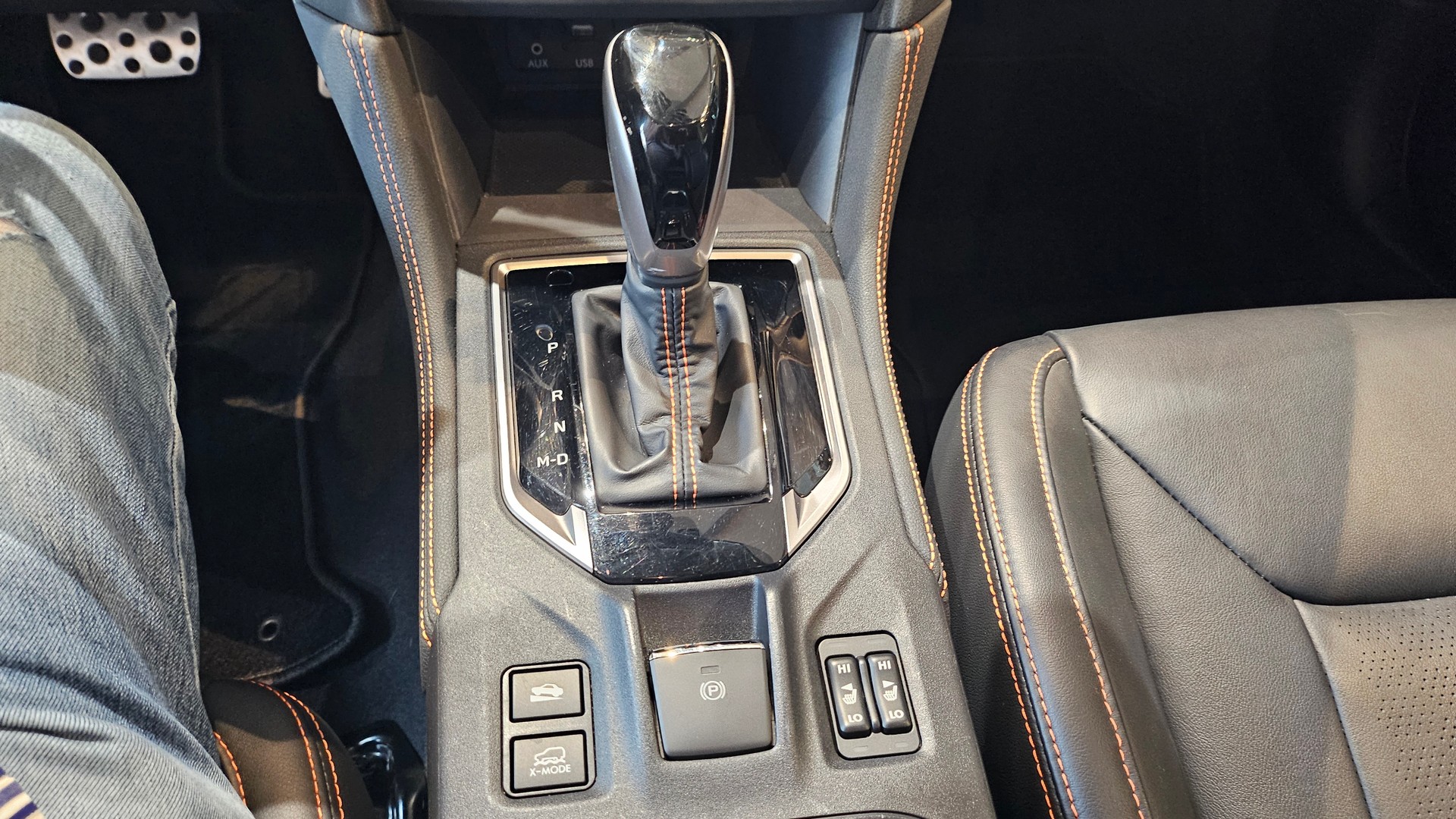 SUBARU XV 2.0 Luxury AWD Lineartronic-image-27