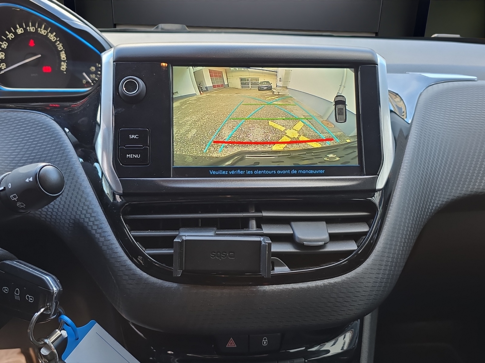 PEUGEOT 2008 1.2 PureTech Allure-image-9