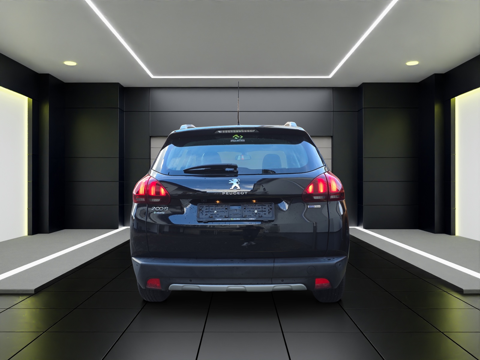 PEUGEOT 2008 1.2 PureTech Allure-showroom-element-3