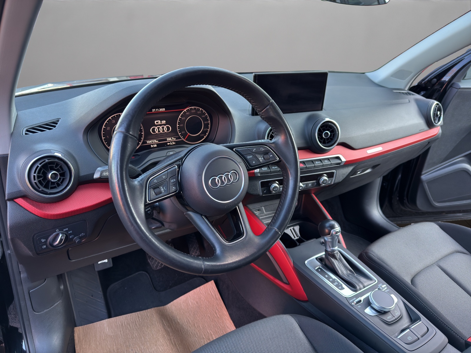 AUDI Q2 30 TFSI Sport S-tronic-image-9