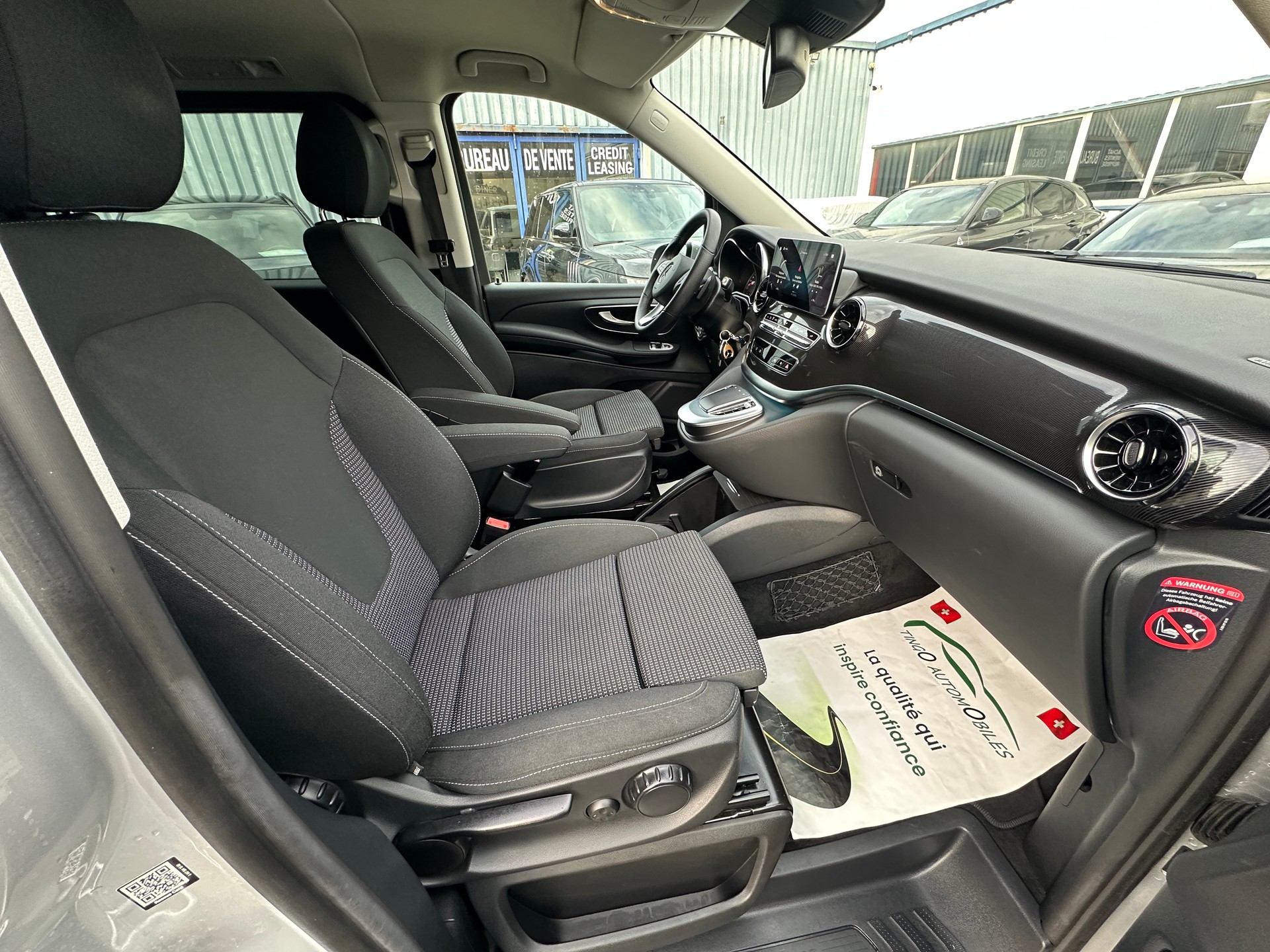 MERCEDES-BENZ V 220 d Trend lang 4Matic 9G-Tronic-image-14