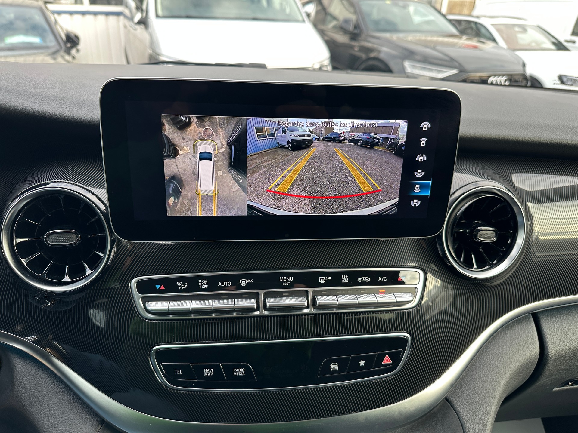 MERCEDES-BENZ V 220 d Trend lang 4Matic 9G-Tronic-image-16