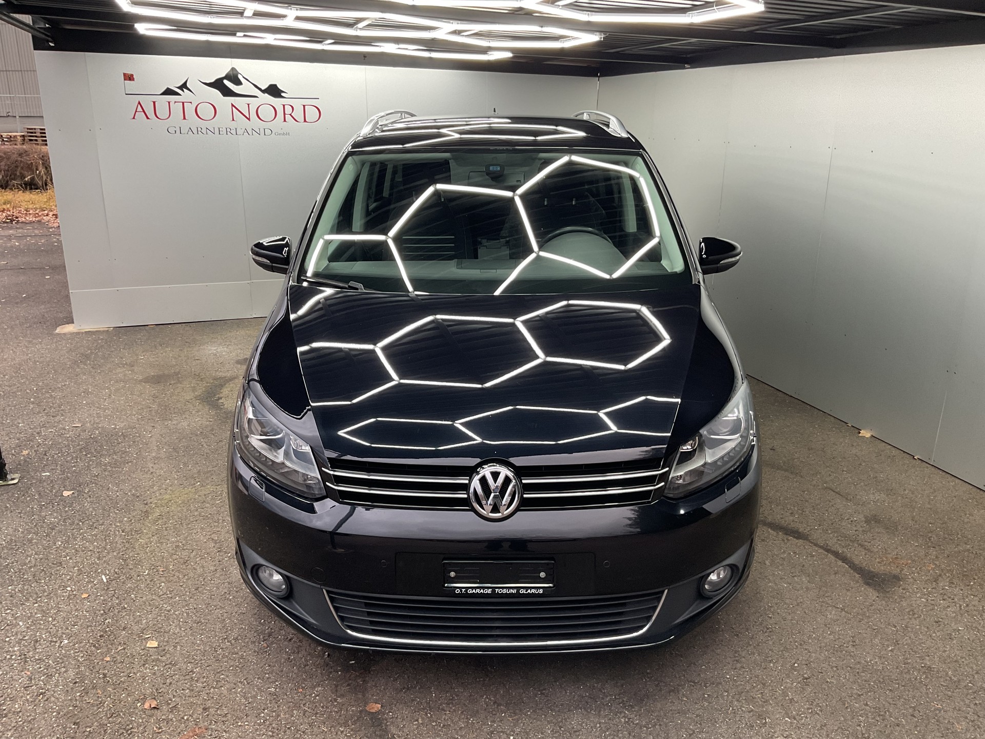 VW Touran 1.6 TDI BMT Comfortline DSG-showroom-element-1