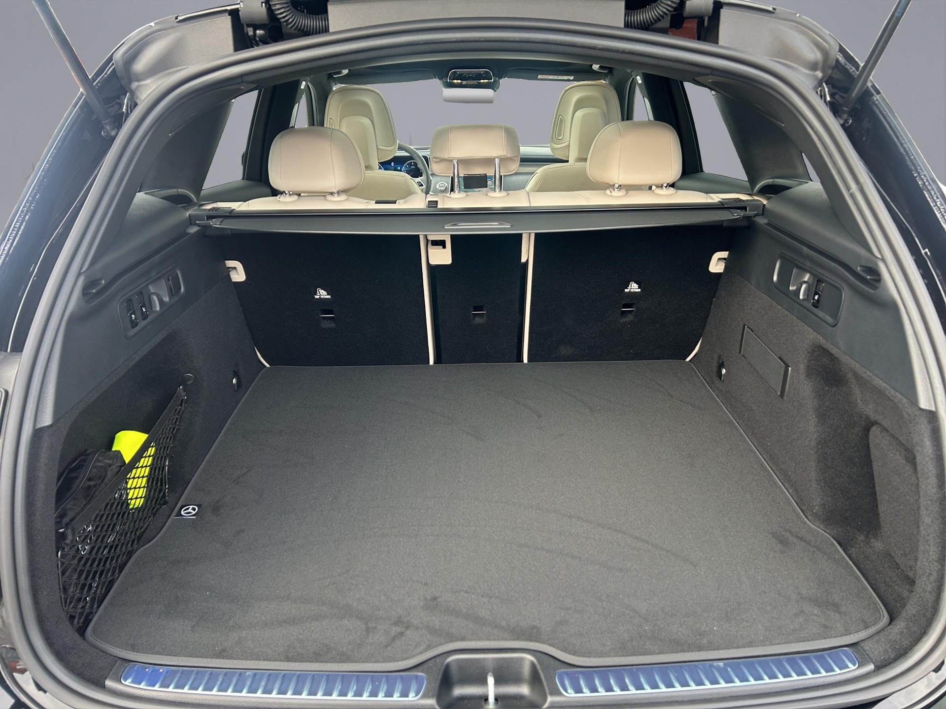 MERCEDES-BENZ GLC 220 d Avantgarde 4matic-image-18