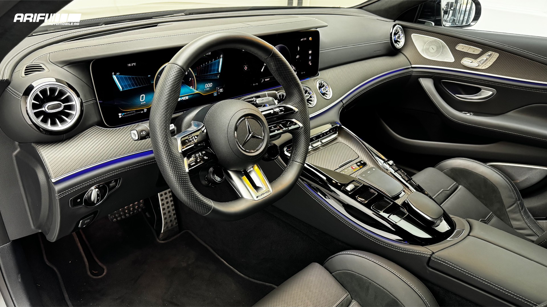MERCEDES-BENZ AMG GT 4 63 S E Performance Graphitgrau Magno-image-15