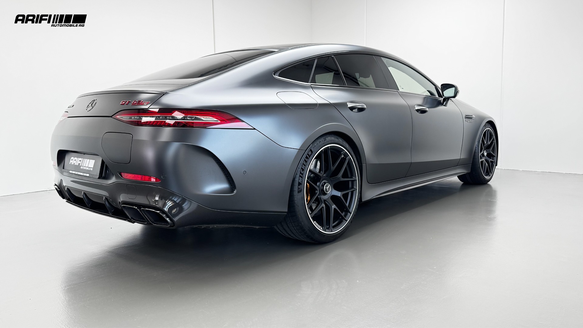 MERCEDES-BENZ AMG GT 4 63 S E Performance Graphitgrau Magno-image-6
