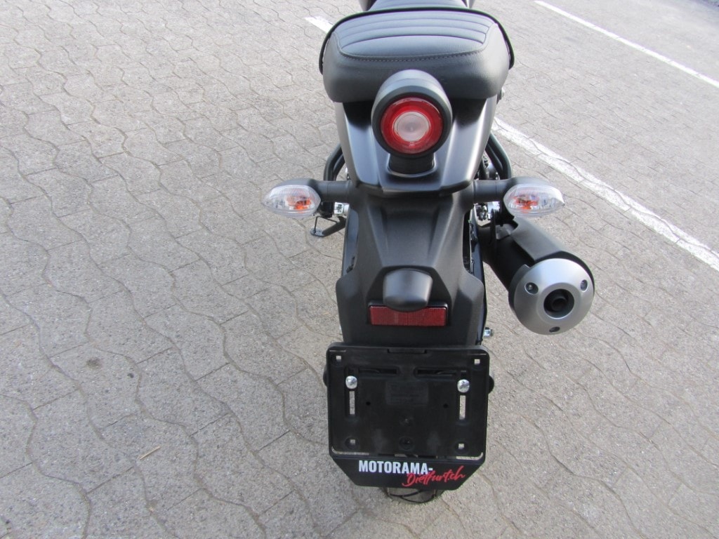 YAMAHA XSR 125-image-7