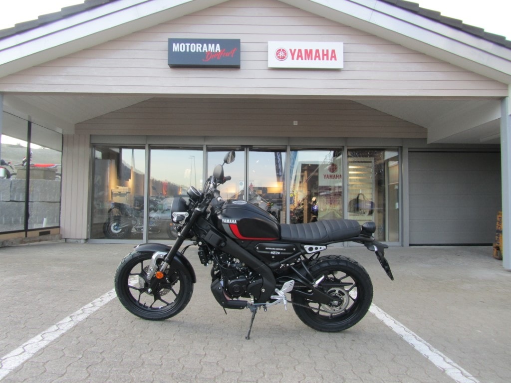 YAMAHA XSR 125-image-2