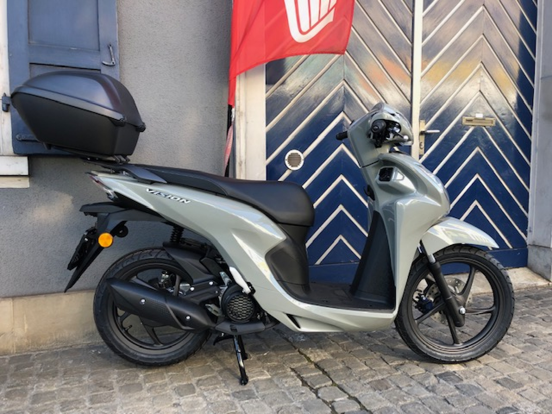 HONDA NSC 110 Vision Modell 2026 Inklusive Top Box-image-0