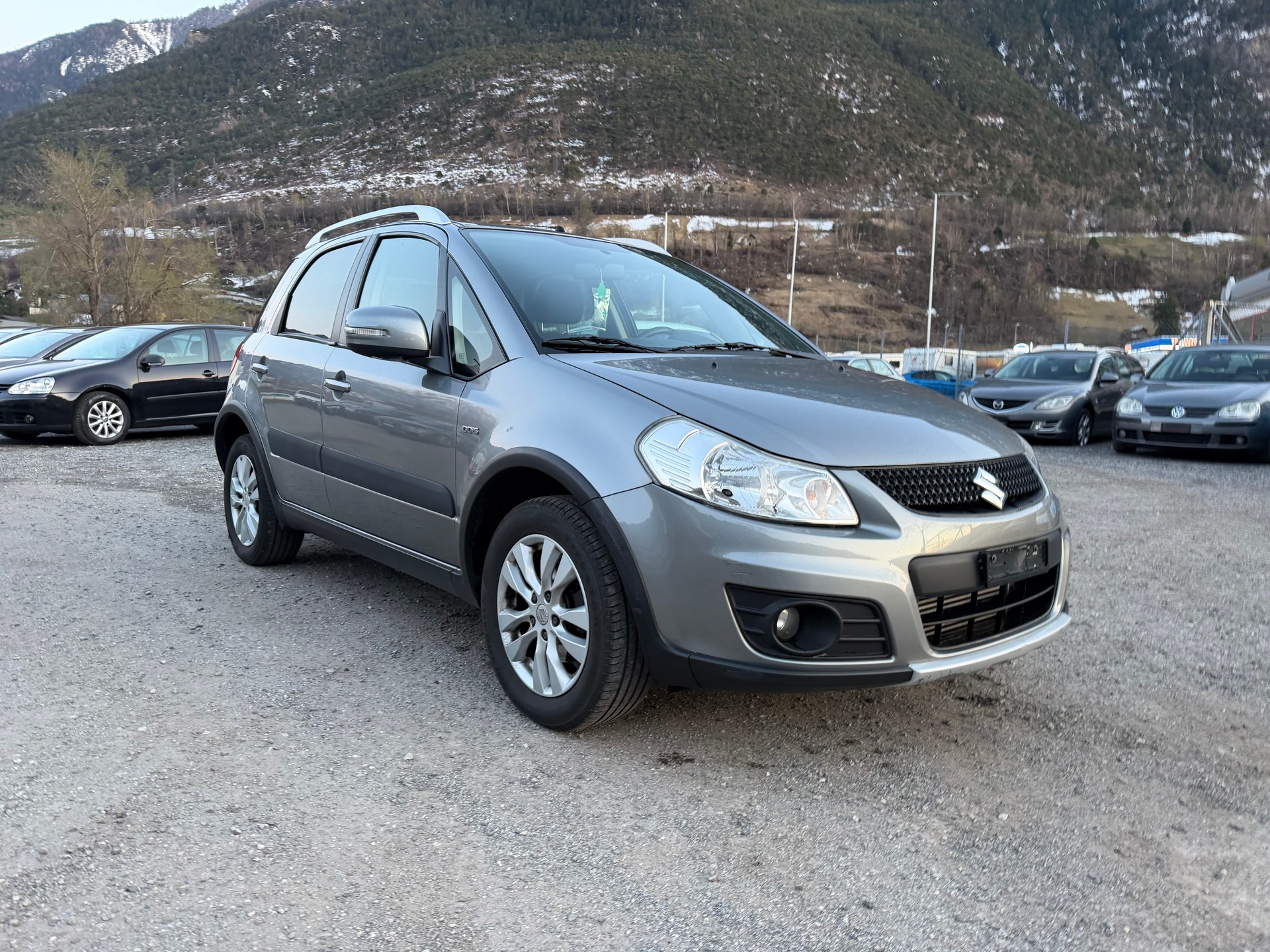 SUZUKI SX4 2.0 TD GL Top 4WD-showroom-element-3