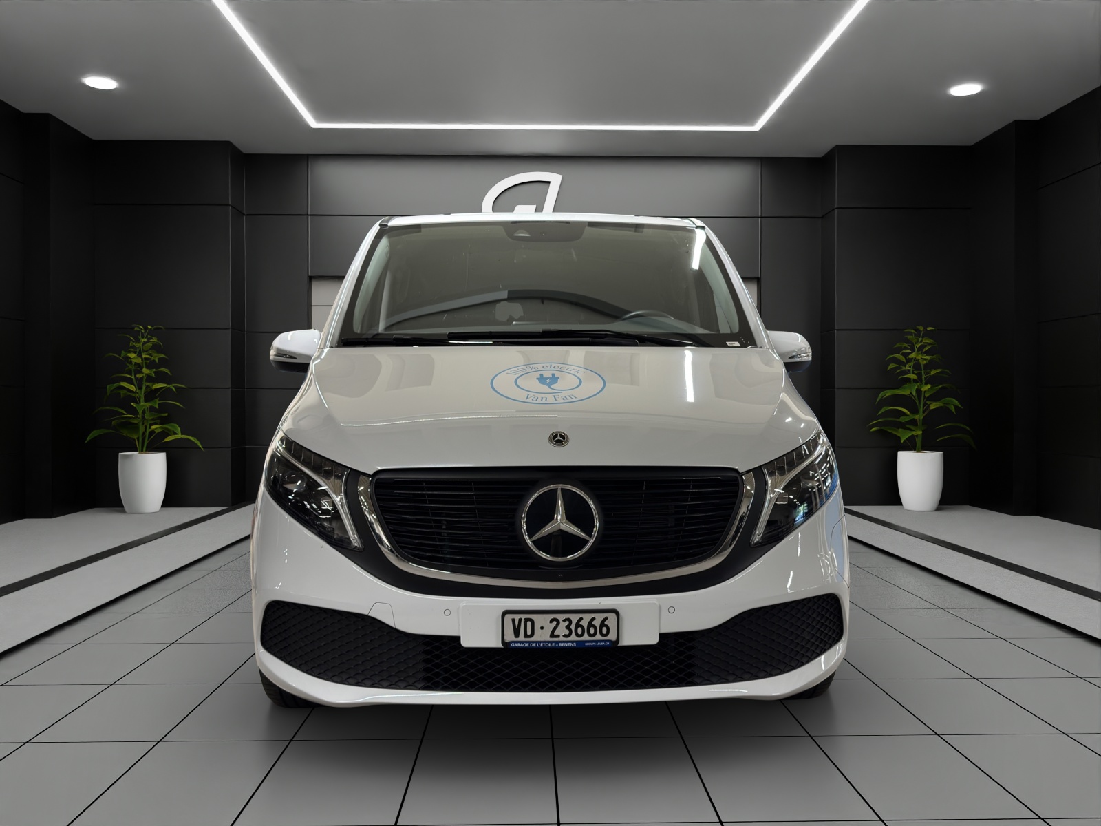 MERCEDES-BENZ EQV 250 lang-showroom-element-3