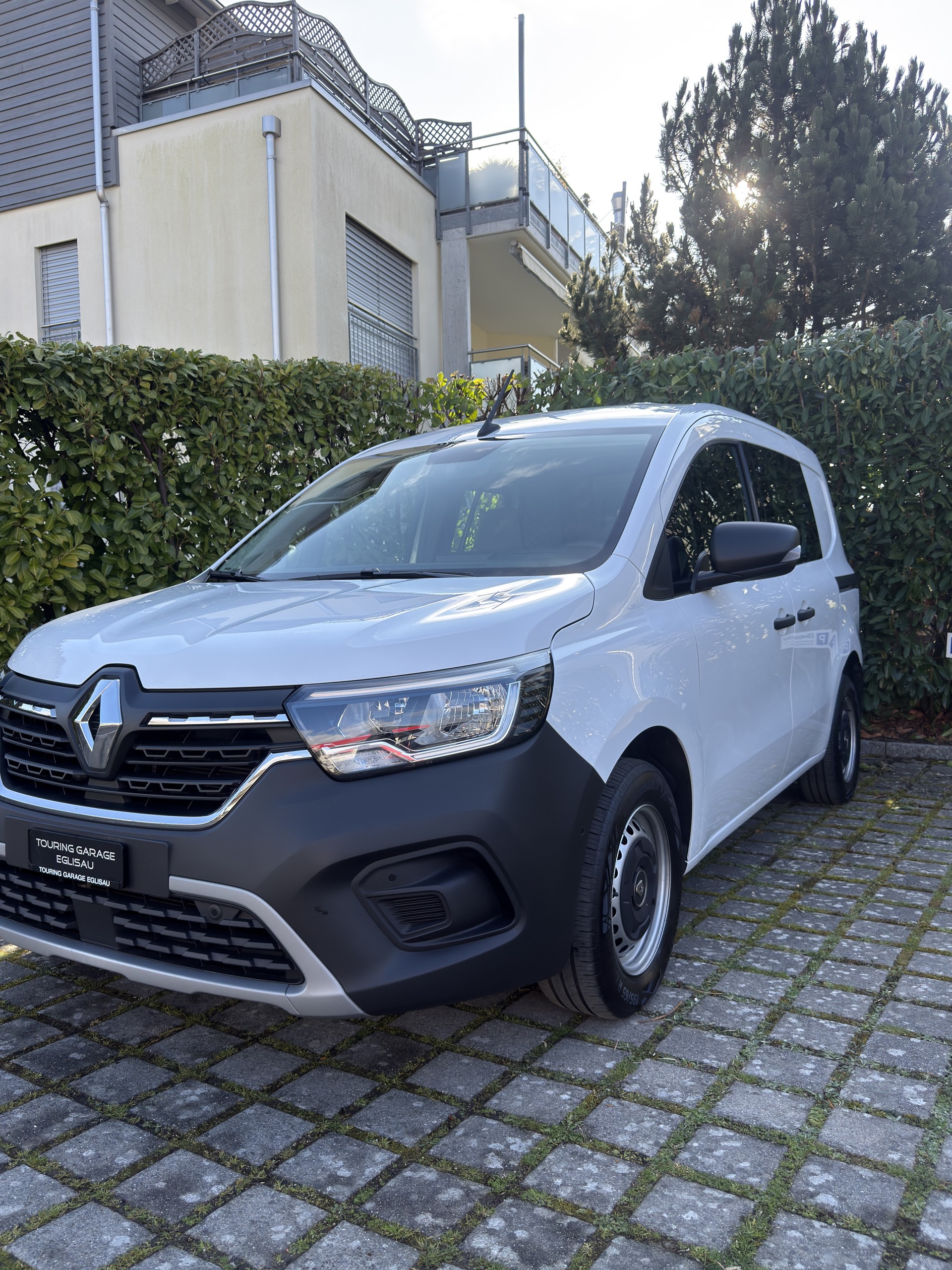 RENAULT Kangoo Van 1.5 dCi 95 Extra-image-24