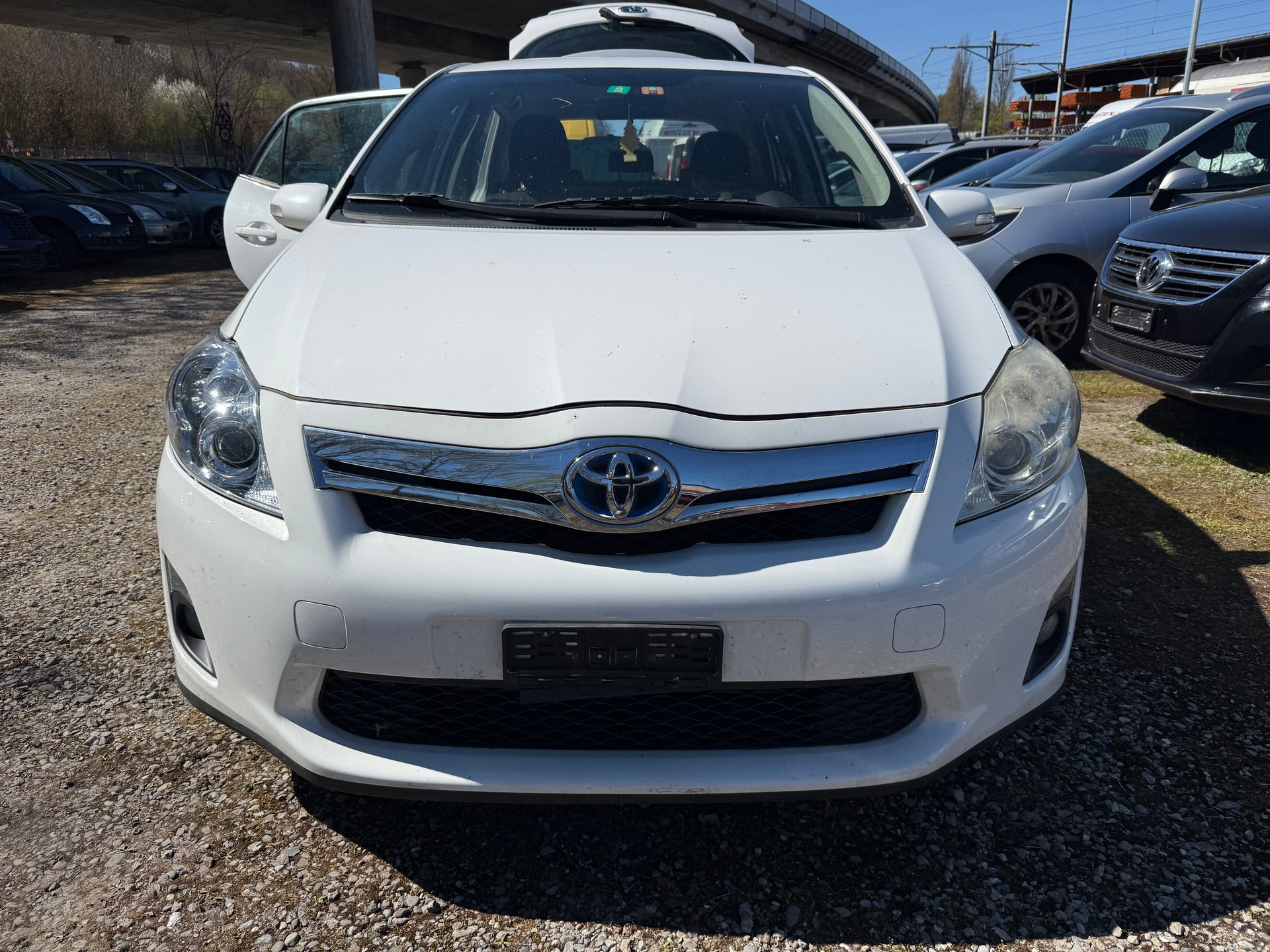 TOYOTA Auris 1.8 16V HSD Linea Luna