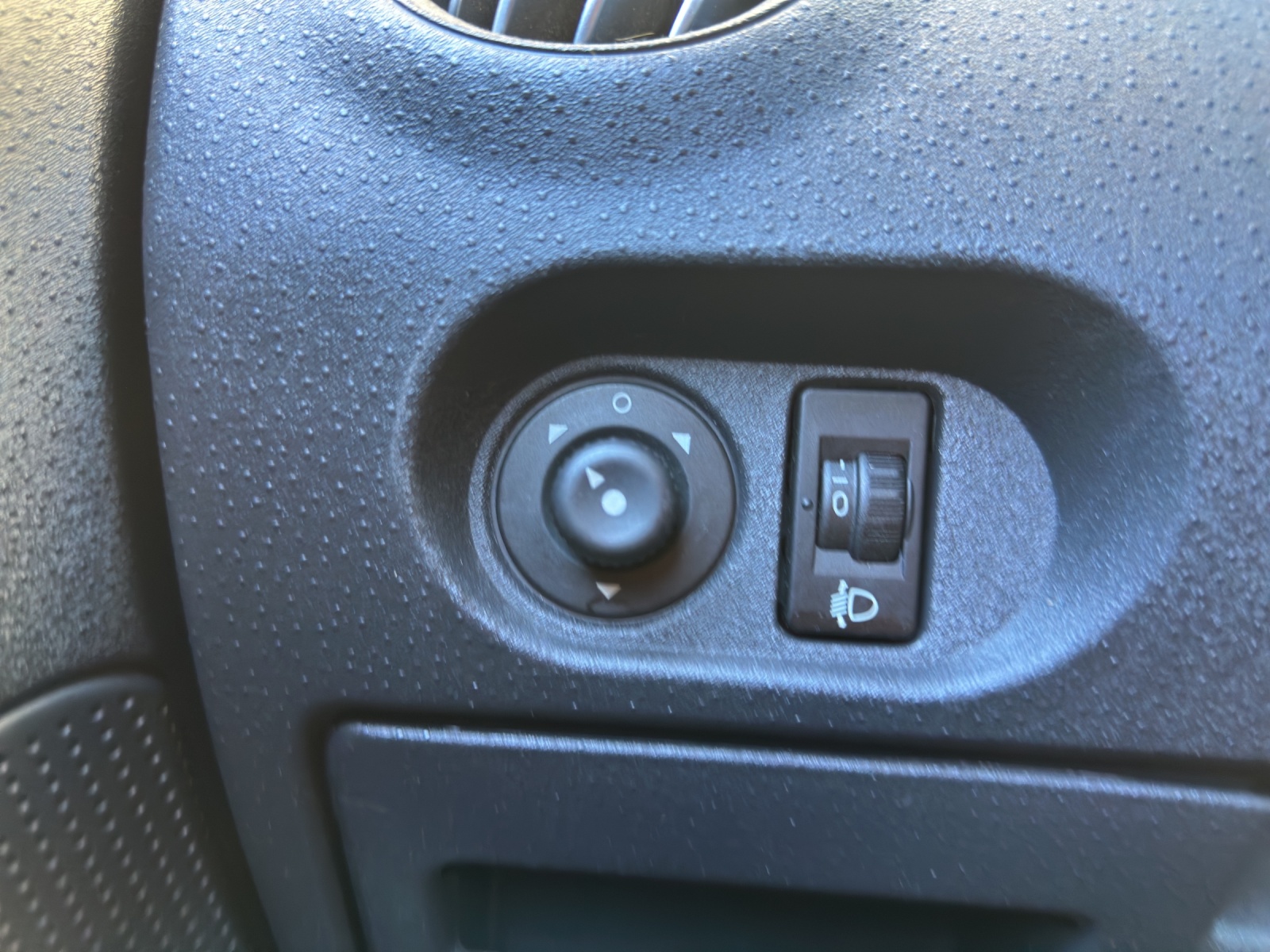 CITROEN C2 1.6i VTR Diamond-image-11