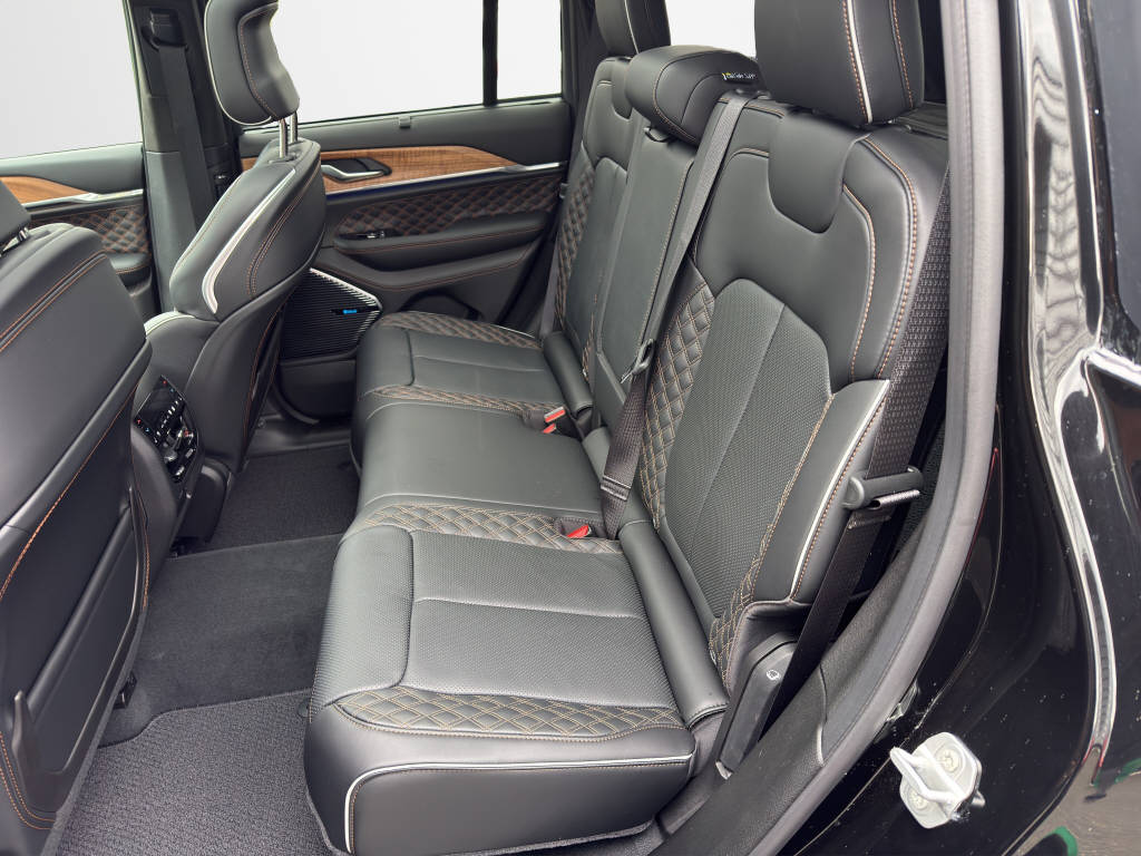 JEEP Grand Cherokee 2.0 Turbo Summit Reserve 4xe-image-14