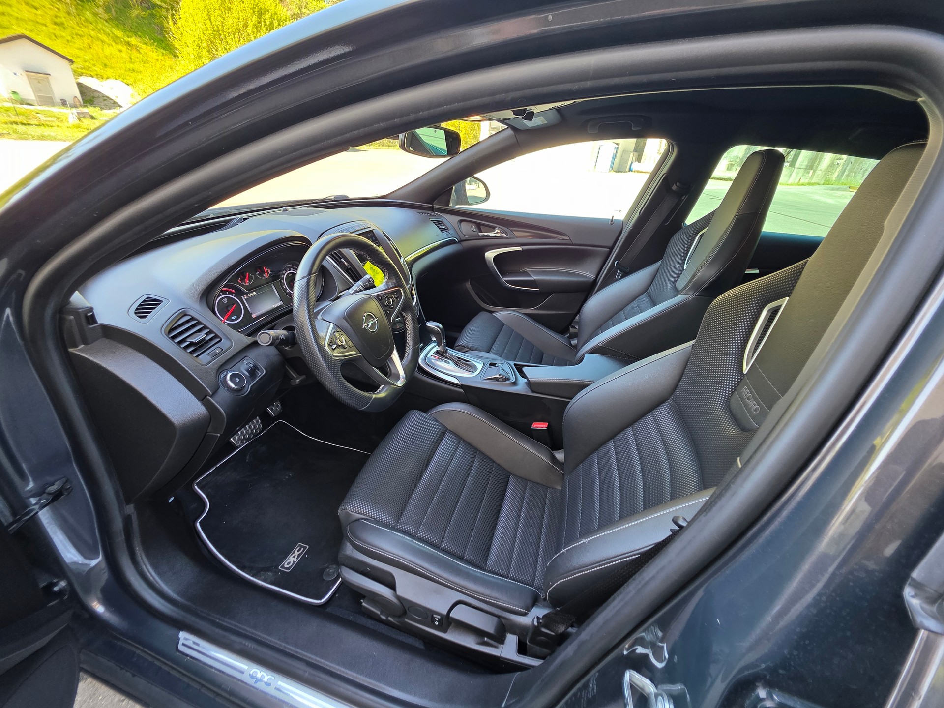 OPEL Insignia Sports Tourer 2.8 Turbo OPC 4WD Automatic-image-22