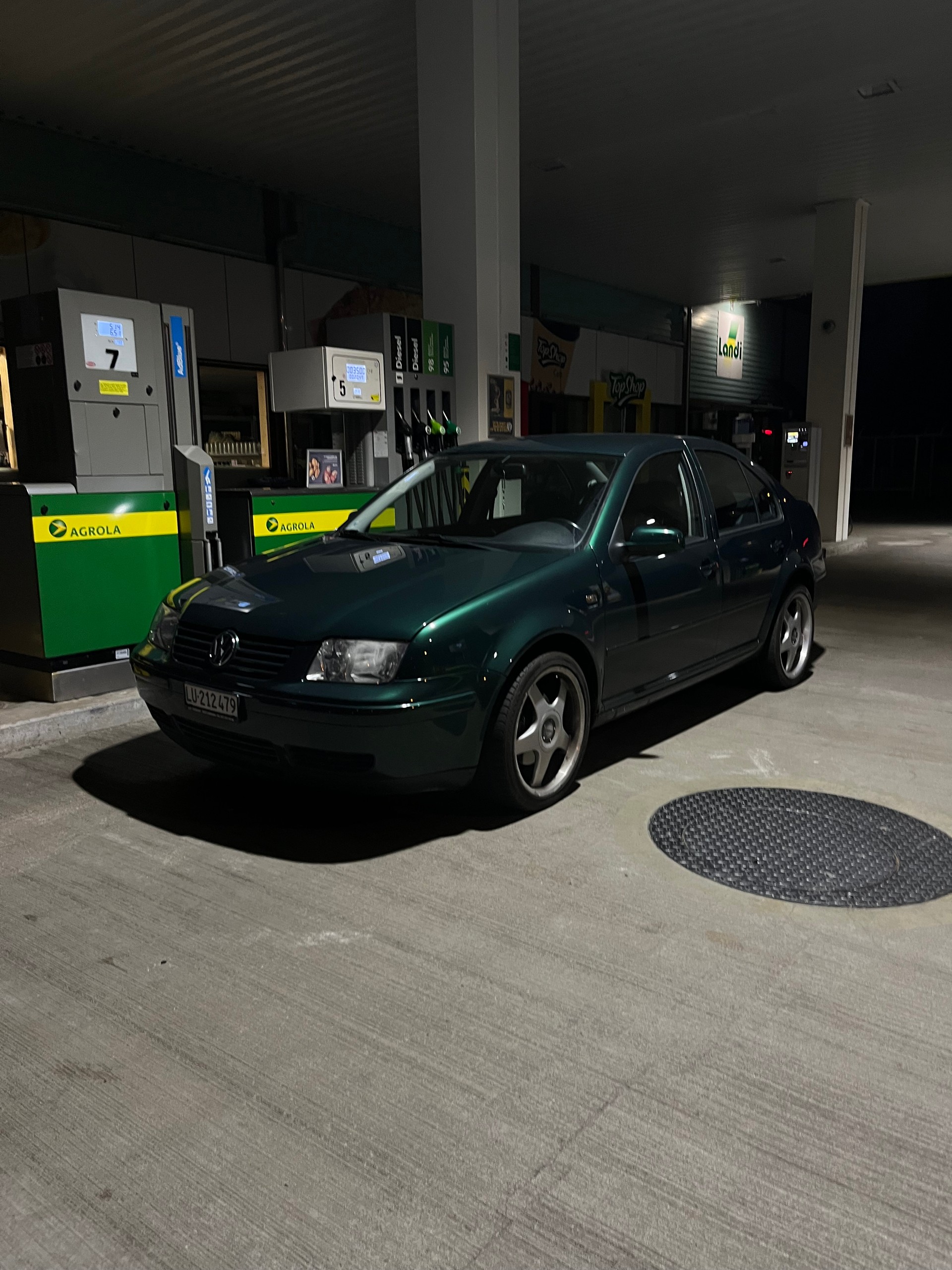 VW 2.3 V5 Highline-image-1