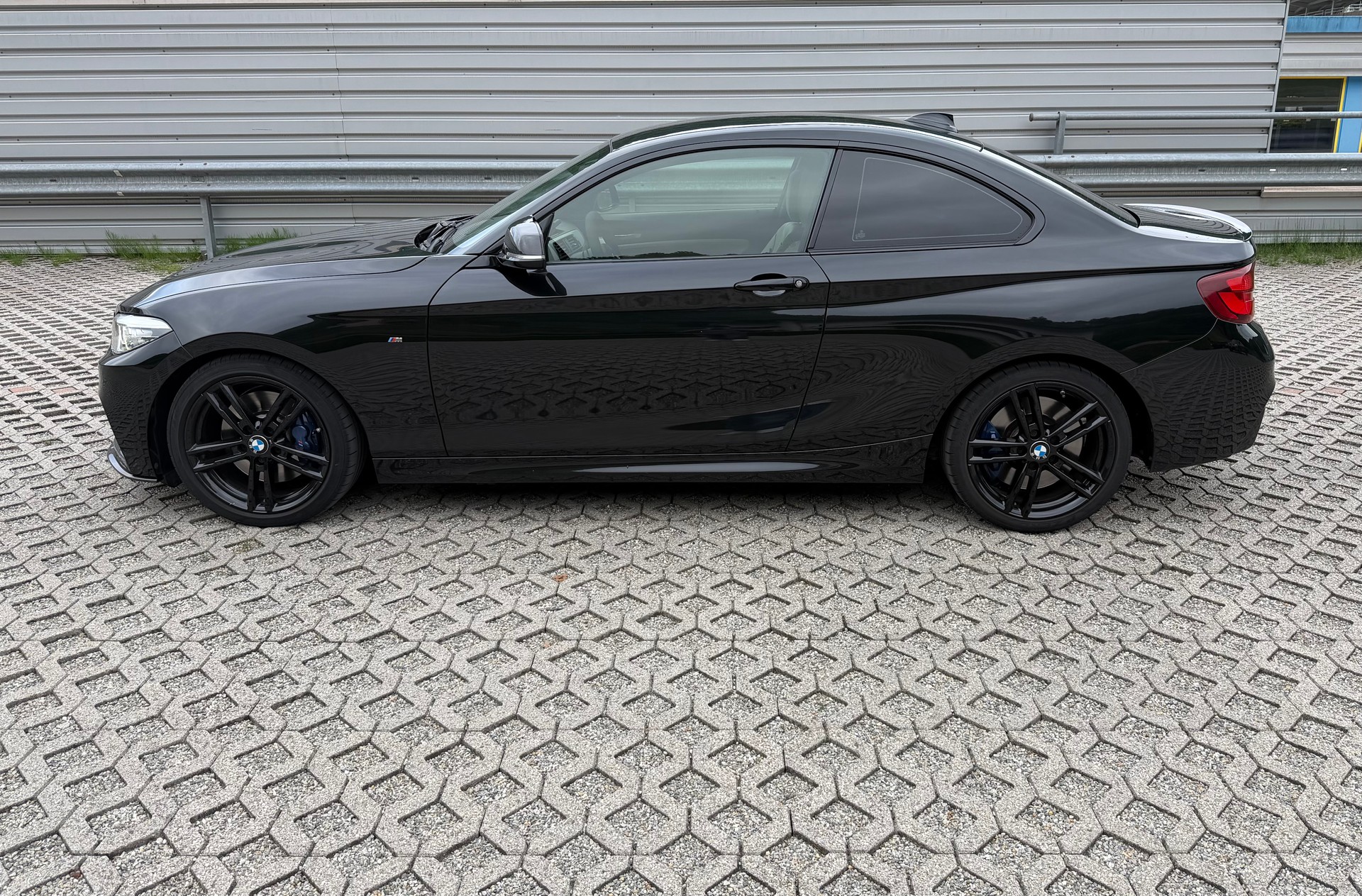 BMW M240-image-1