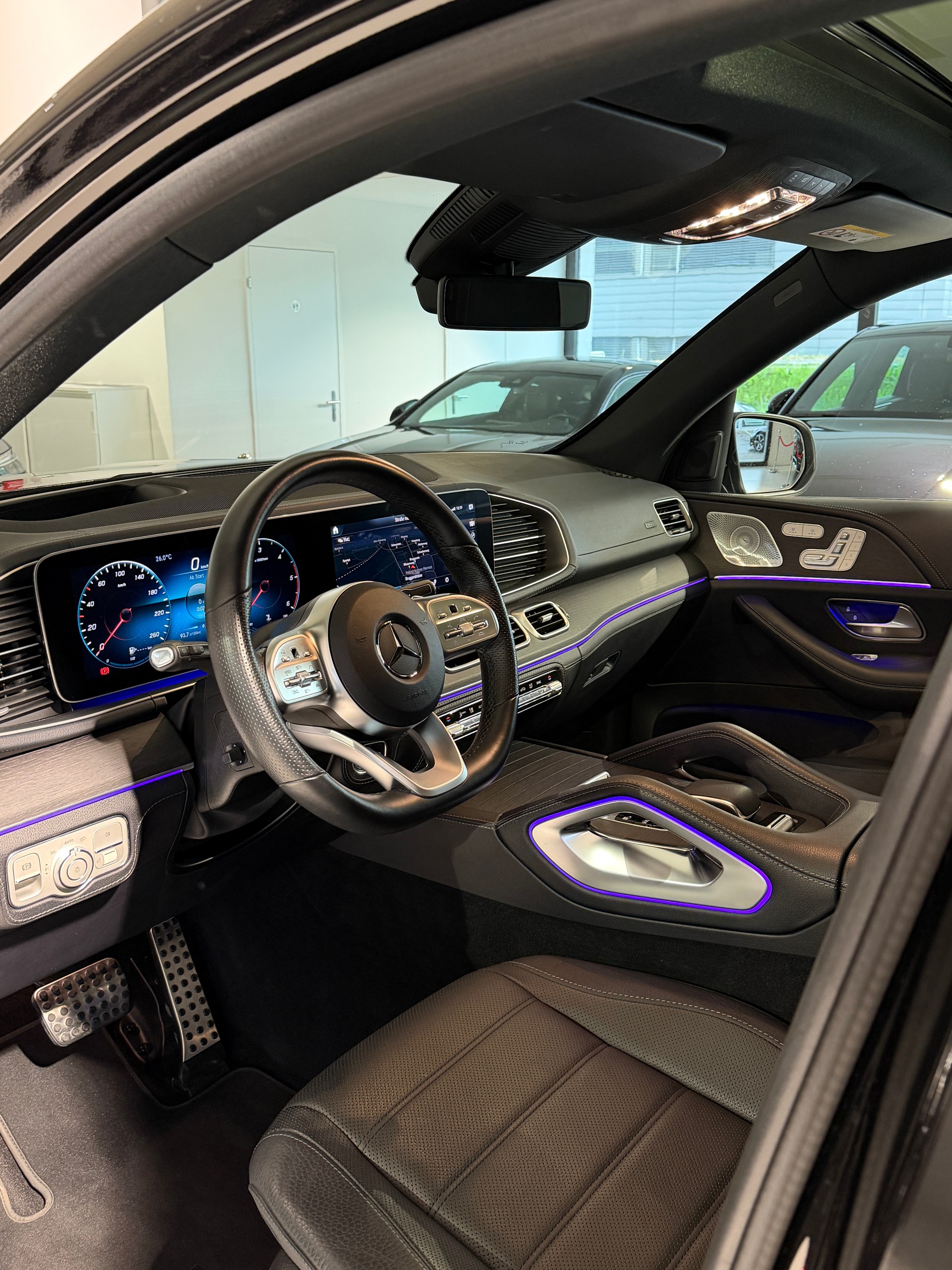 MERCEDES-BENZ GLS 400 d AMG-Line 4Matic 9G-Tronic-image-8