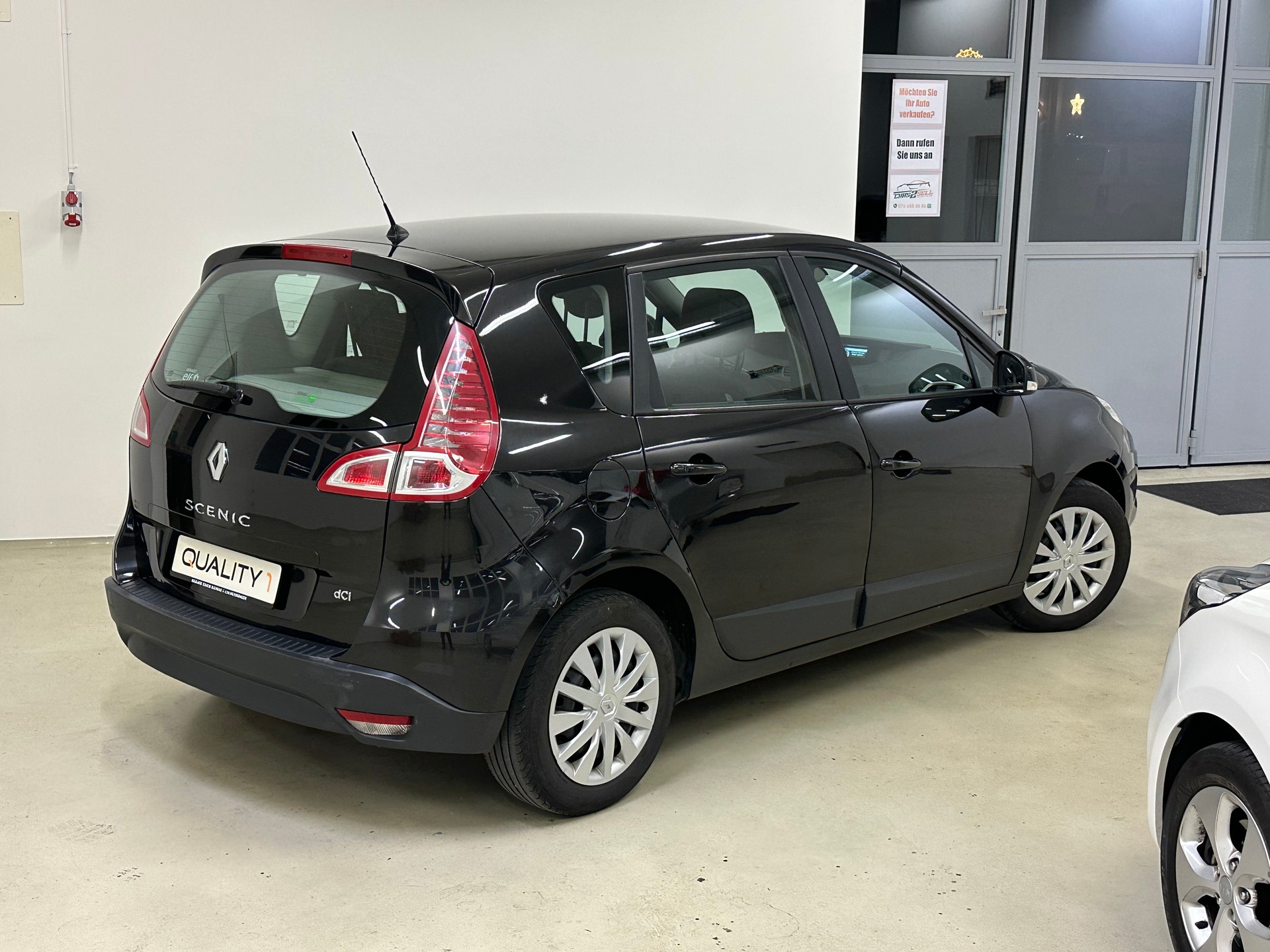 RENAULT Scénic 1.5 dCi Expression-image-5