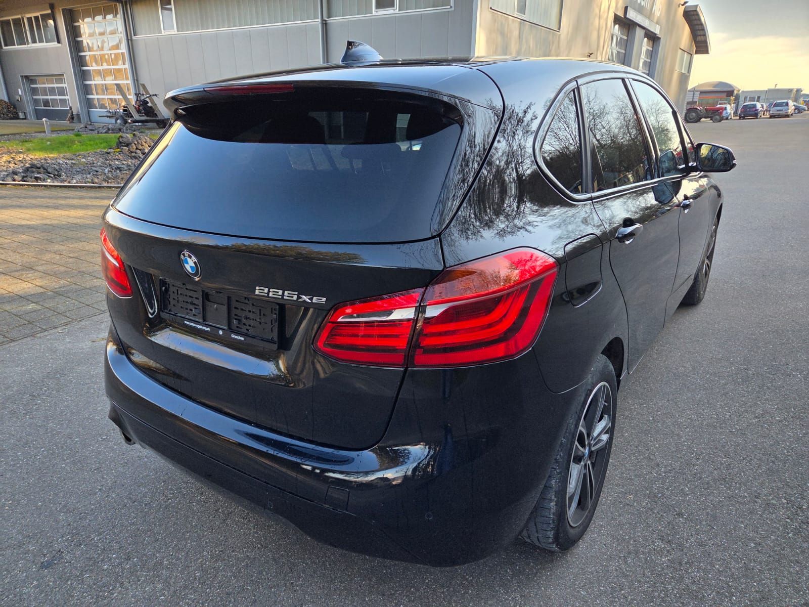 BMW 225xe iPerformance Active Tourer Sport Line Steptronic-image-8