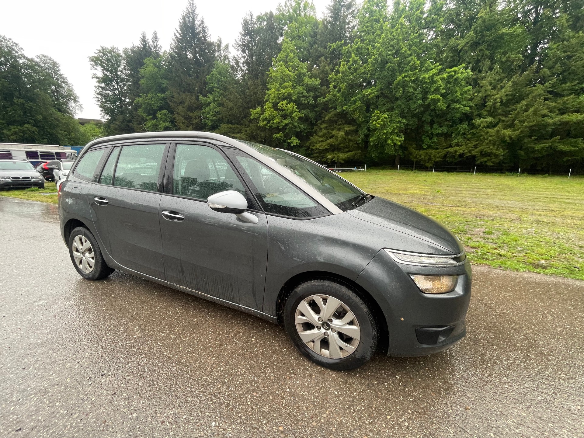 CITROEN Grand C4 Picasso 1.6i 16V e-THP Exclusive-image-1