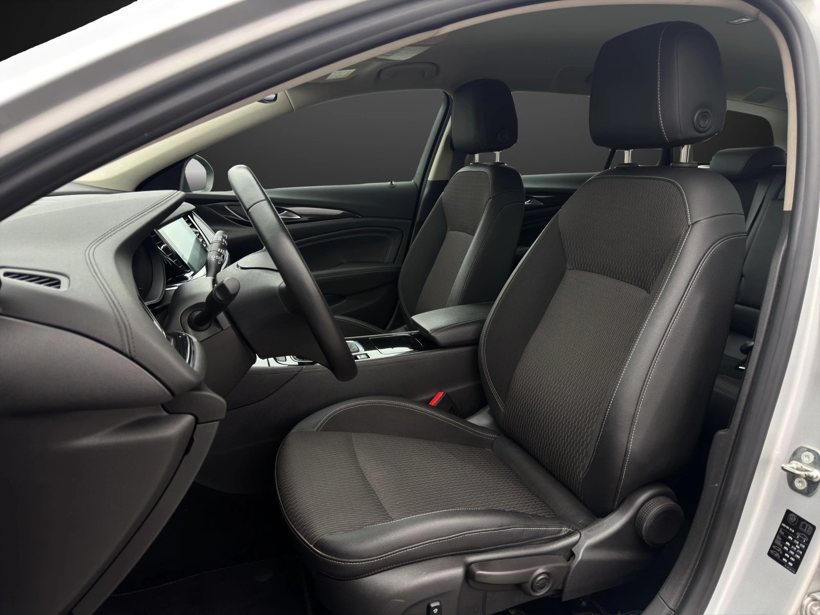 OPEL Insignia 2.0 CDTI Sports Tourer Edition-image-6