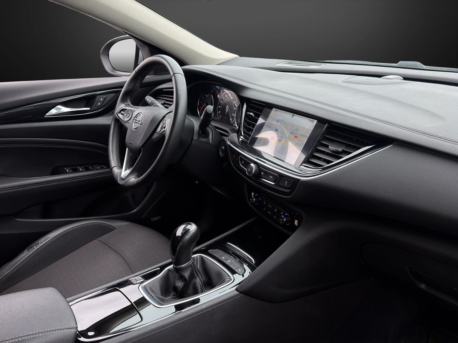 OPEL Insignia 2.0 CDTI Sports Tourer Edition-image-9