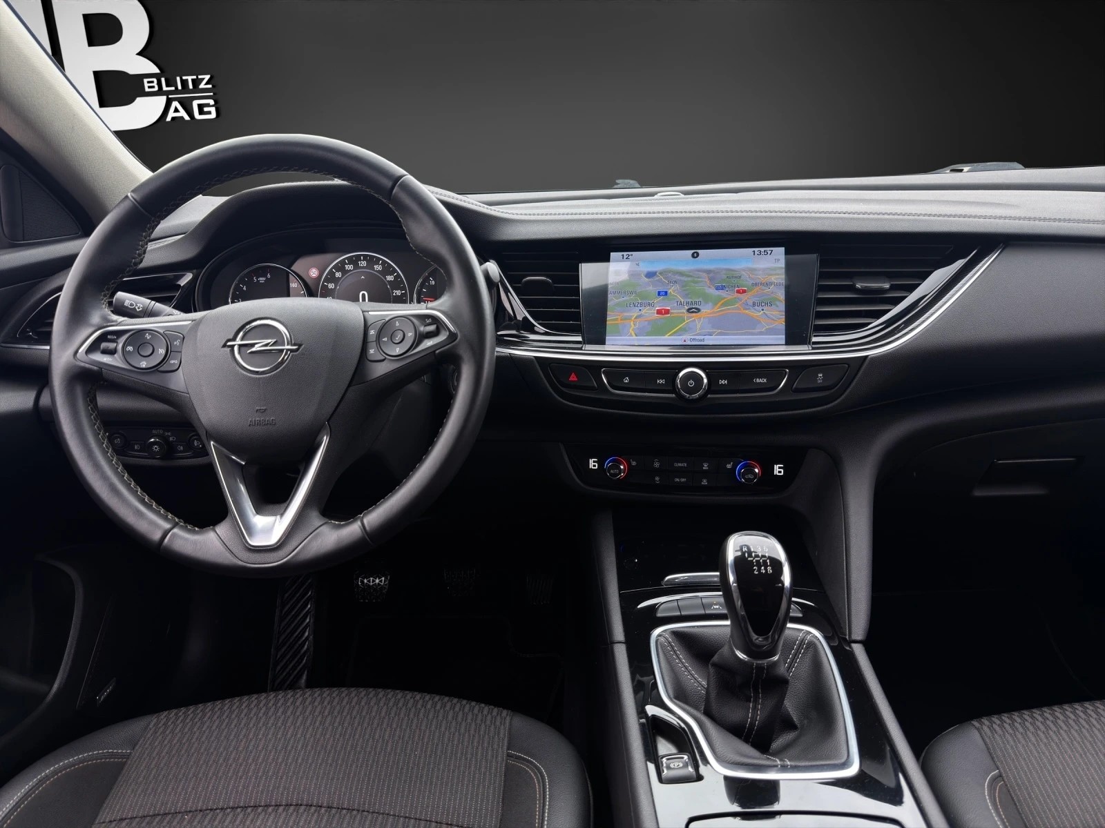 OPEL Insignia 2.0 CDTI Sports Tourer Edition-image-10