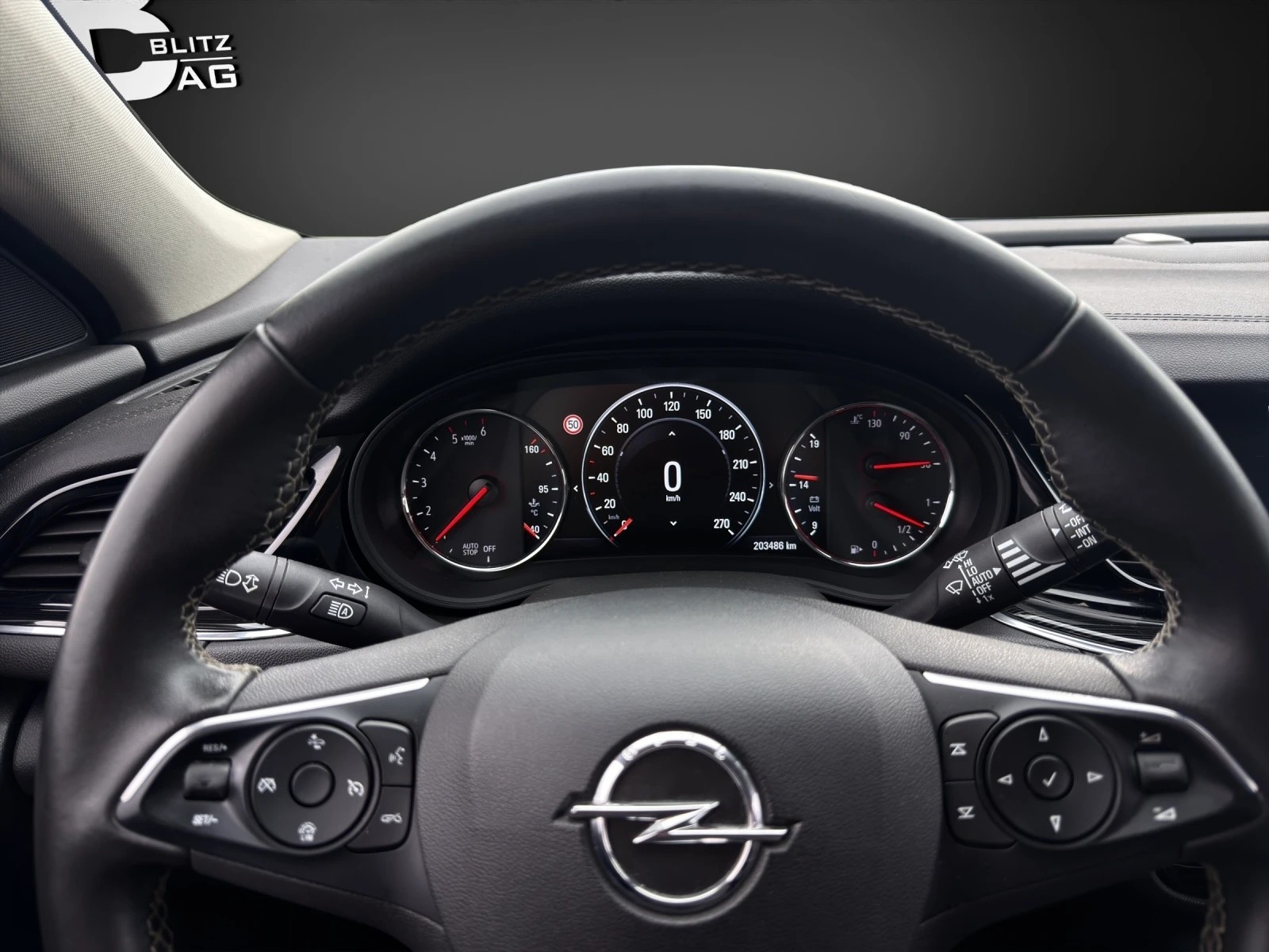 OPEL Insignia 2.0 CDTI Sports Tourer Edition-image-12