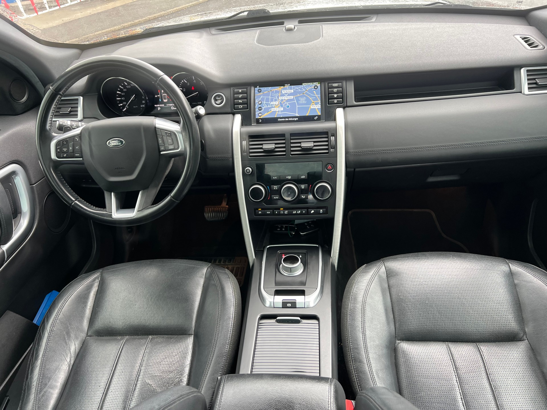 LAND ROVER Discovery Sport 2.0 Si4 HSE AT9-image-10
