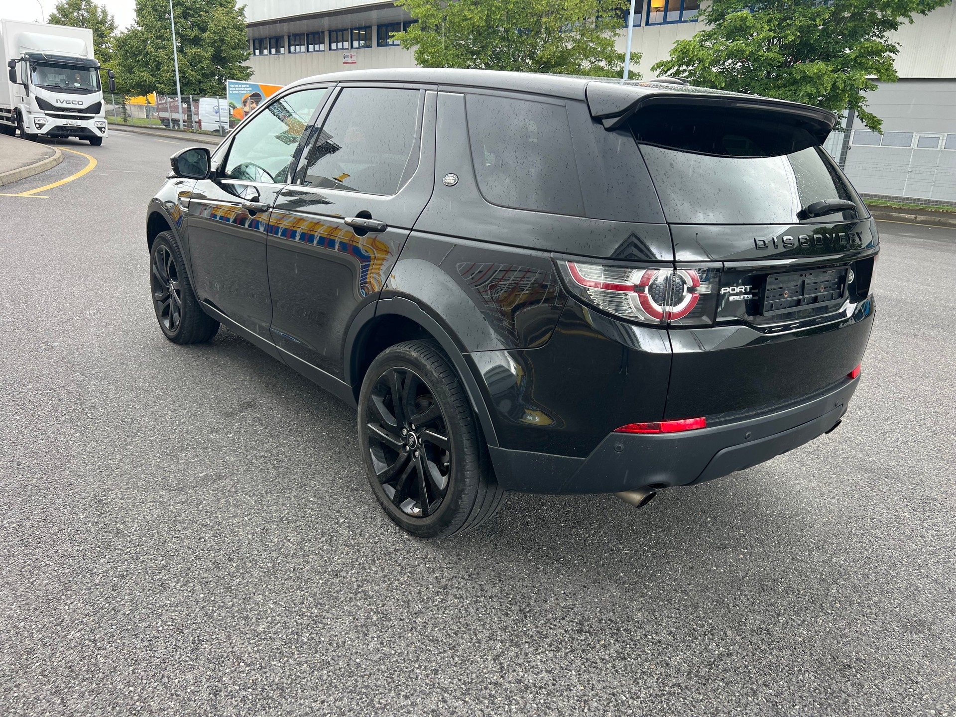 LAND ROVER Discovery Sport 2.0 Si4 HSE AT9-image-3