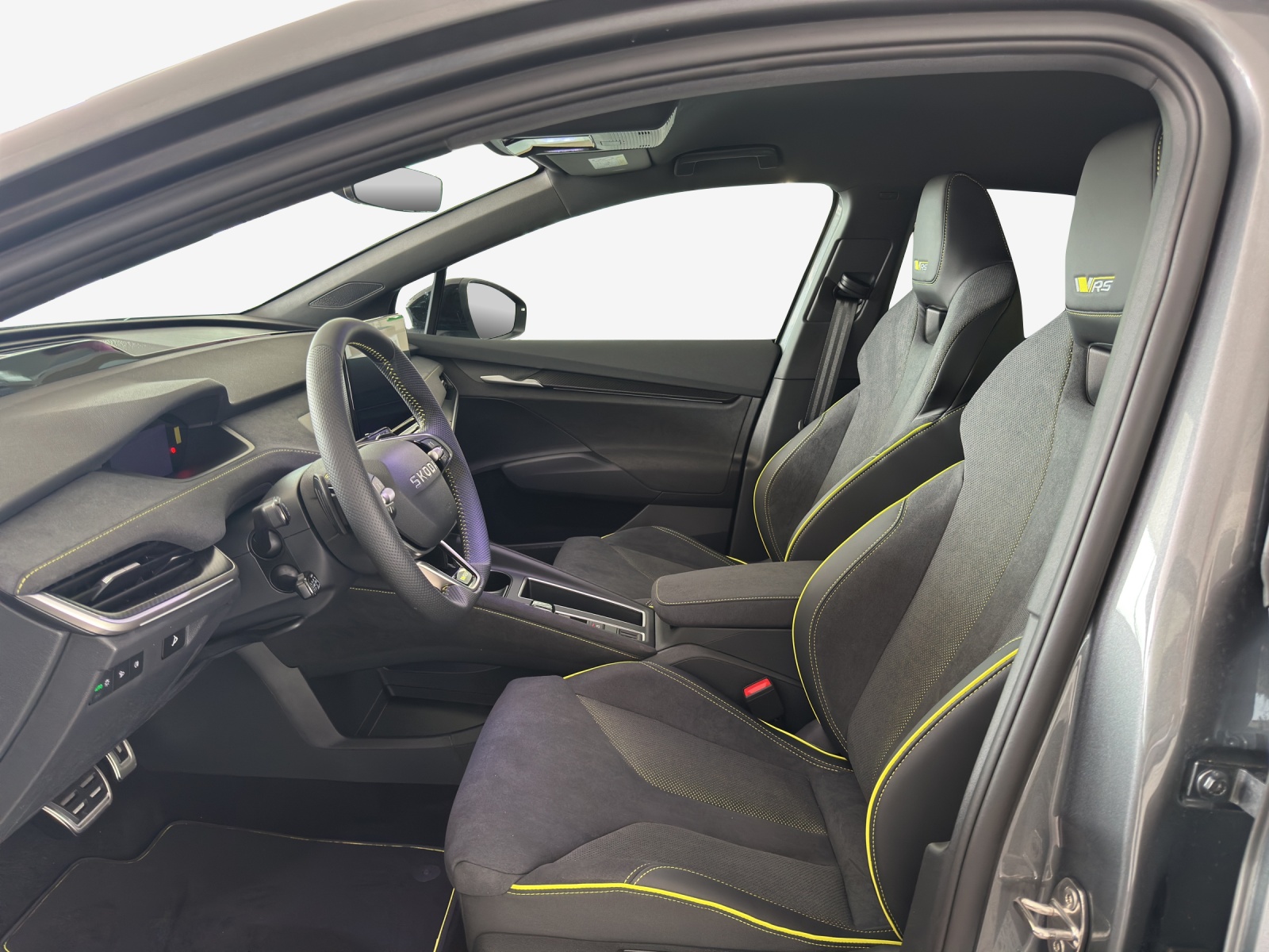 SKODA Elroq RS 4x4-image-7