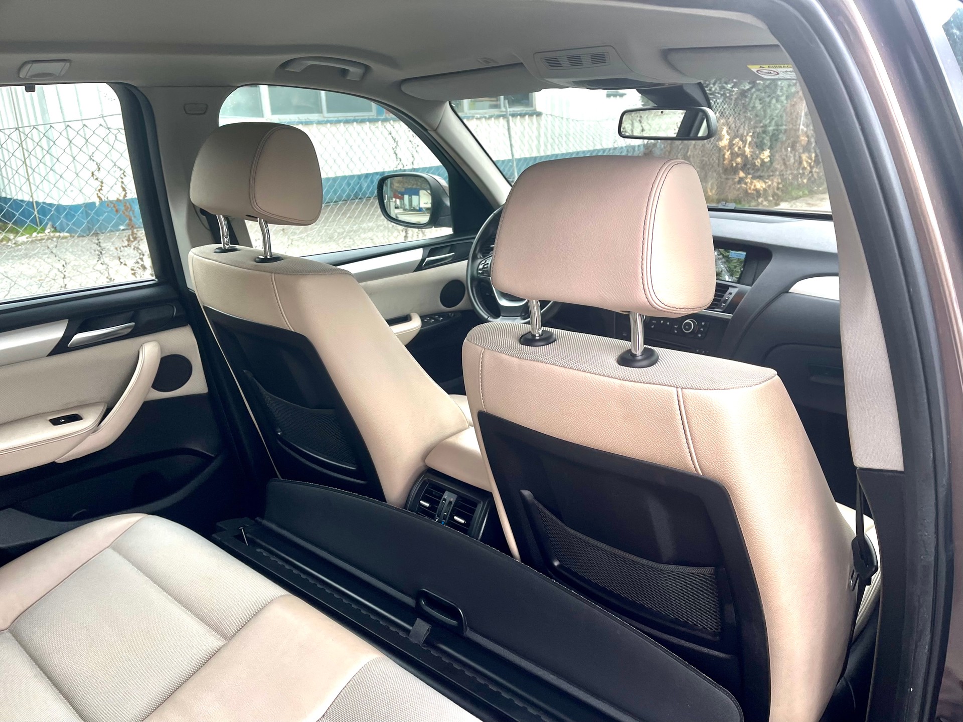 BMW X3 xDrive 20i Steptronic-image-22