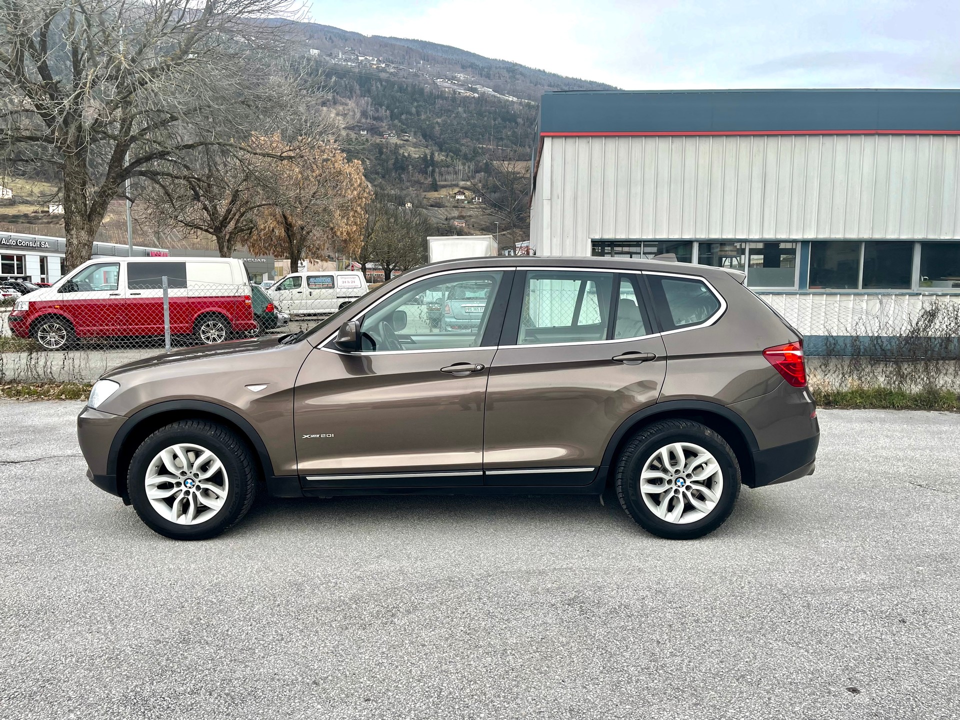 BMW X3 xDrive 20i Steptronic-image-6