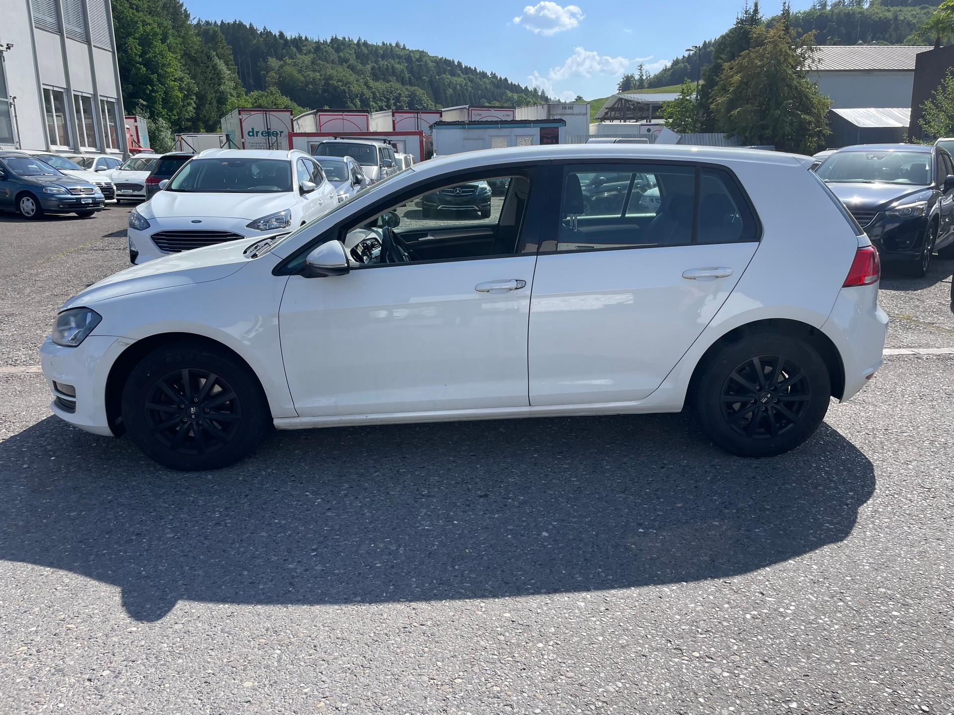 VW Golf 1.6 TDI Trendline DSG-image-3