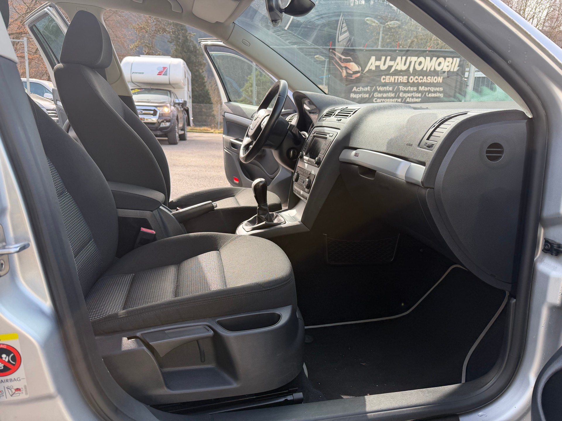 SKODA Octavia Scout 1.8 FSI 4x4-image-12