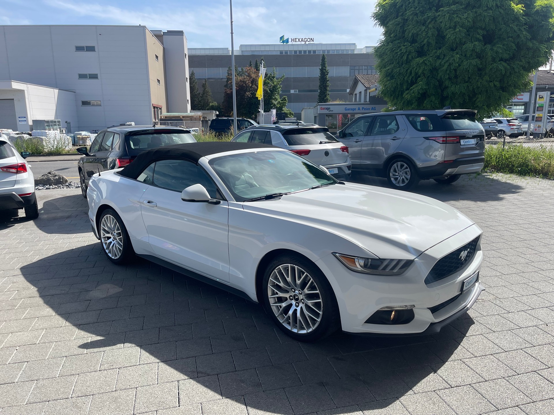 FORD Mustang Convertible 2.3 Automat-image-11