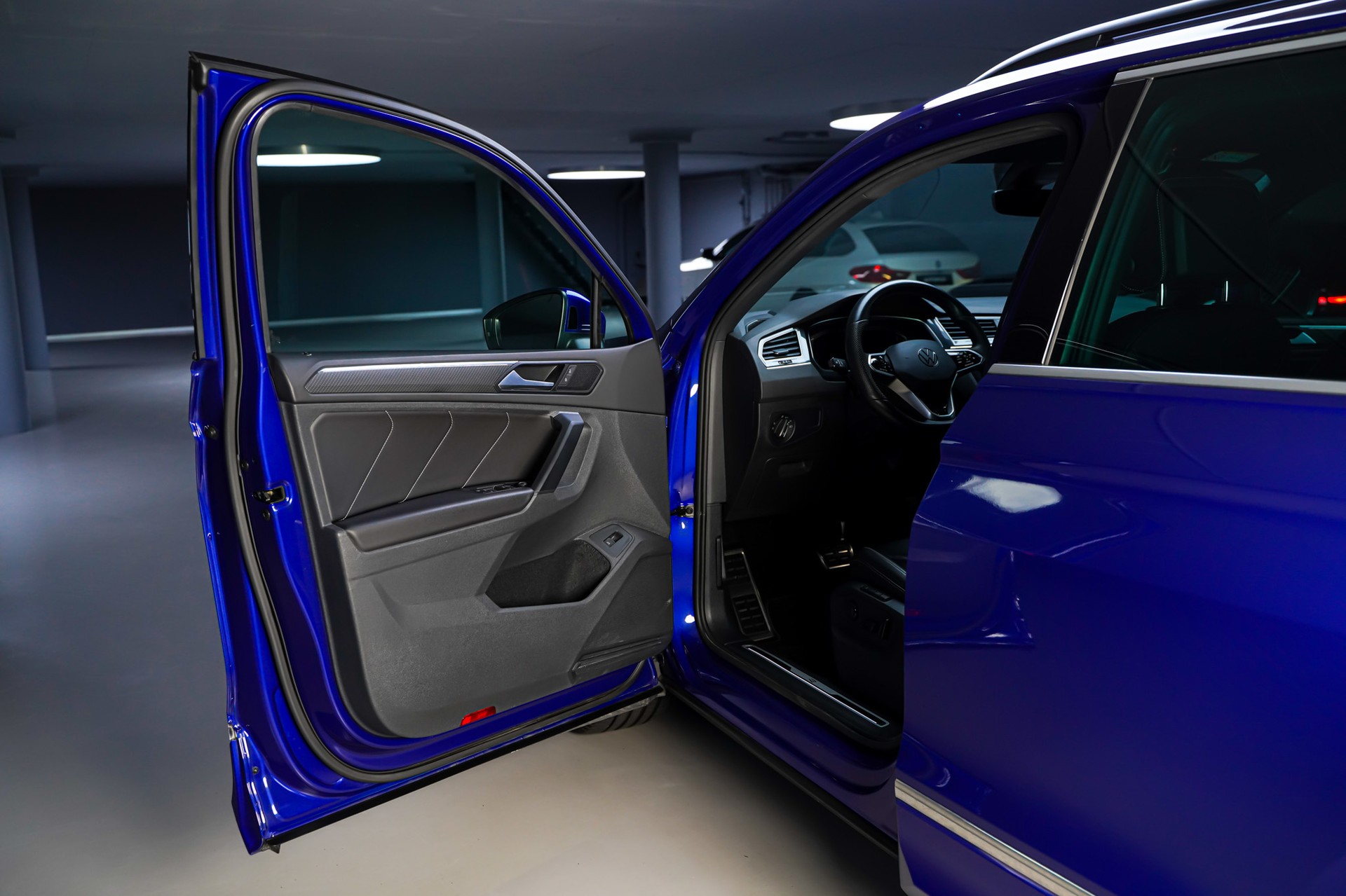 VW Tiguan 2.0 TDI SCR Selection 4Motion DSG-image-8