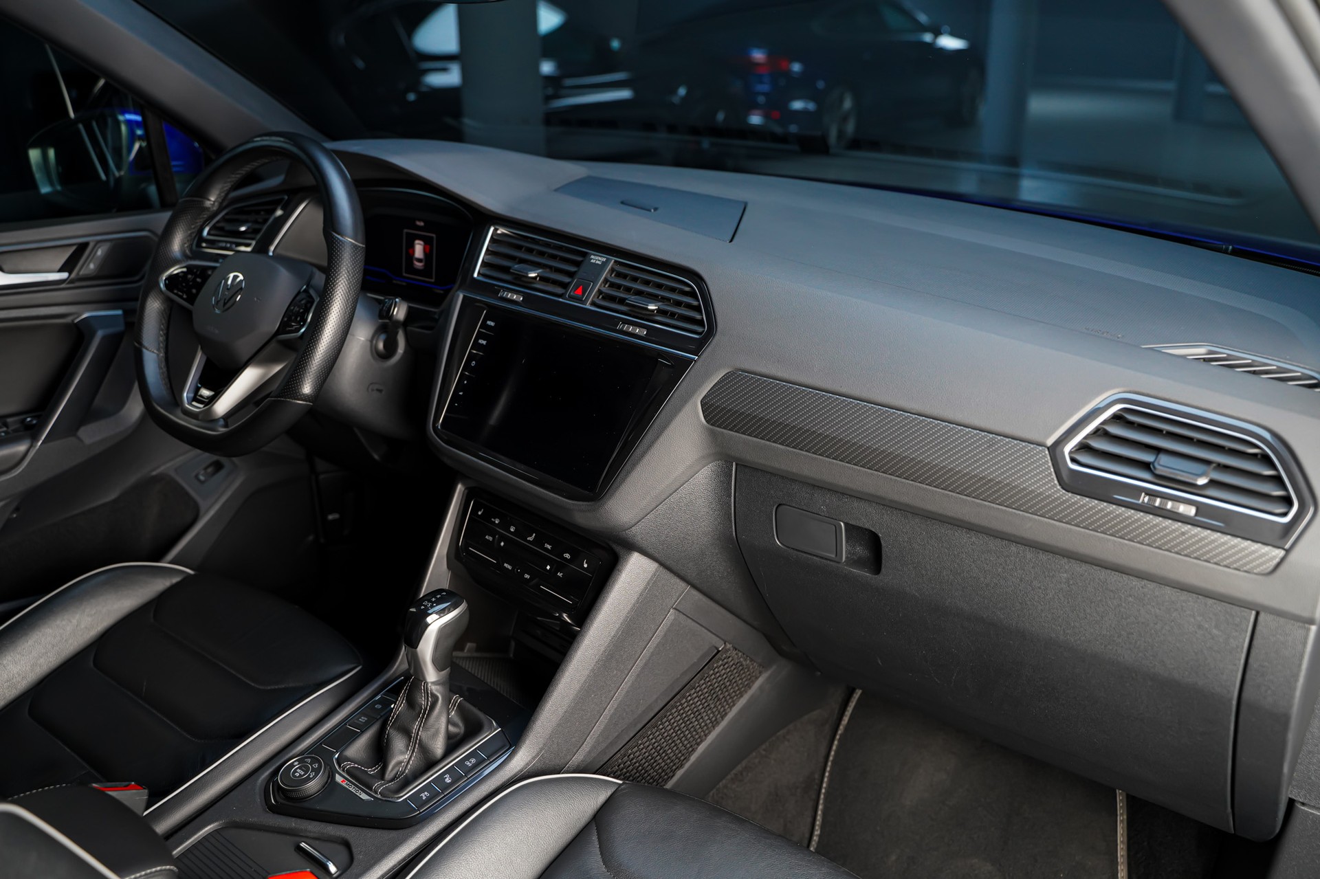 VW Tiguan 2.0 TDI SCR Selection 4Motion DSG-image-20