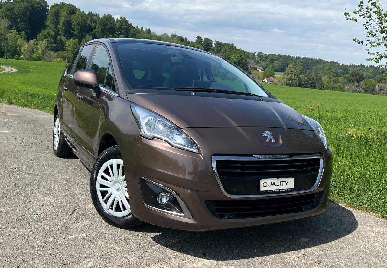 PEUGEOT 5008 1.6 16V VTI Active