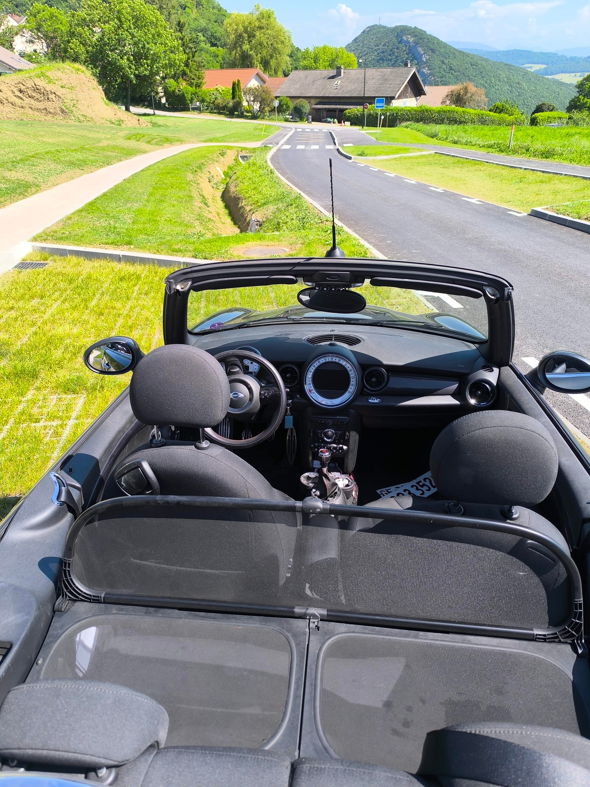 MINI 1.6i Cooper S-image-4