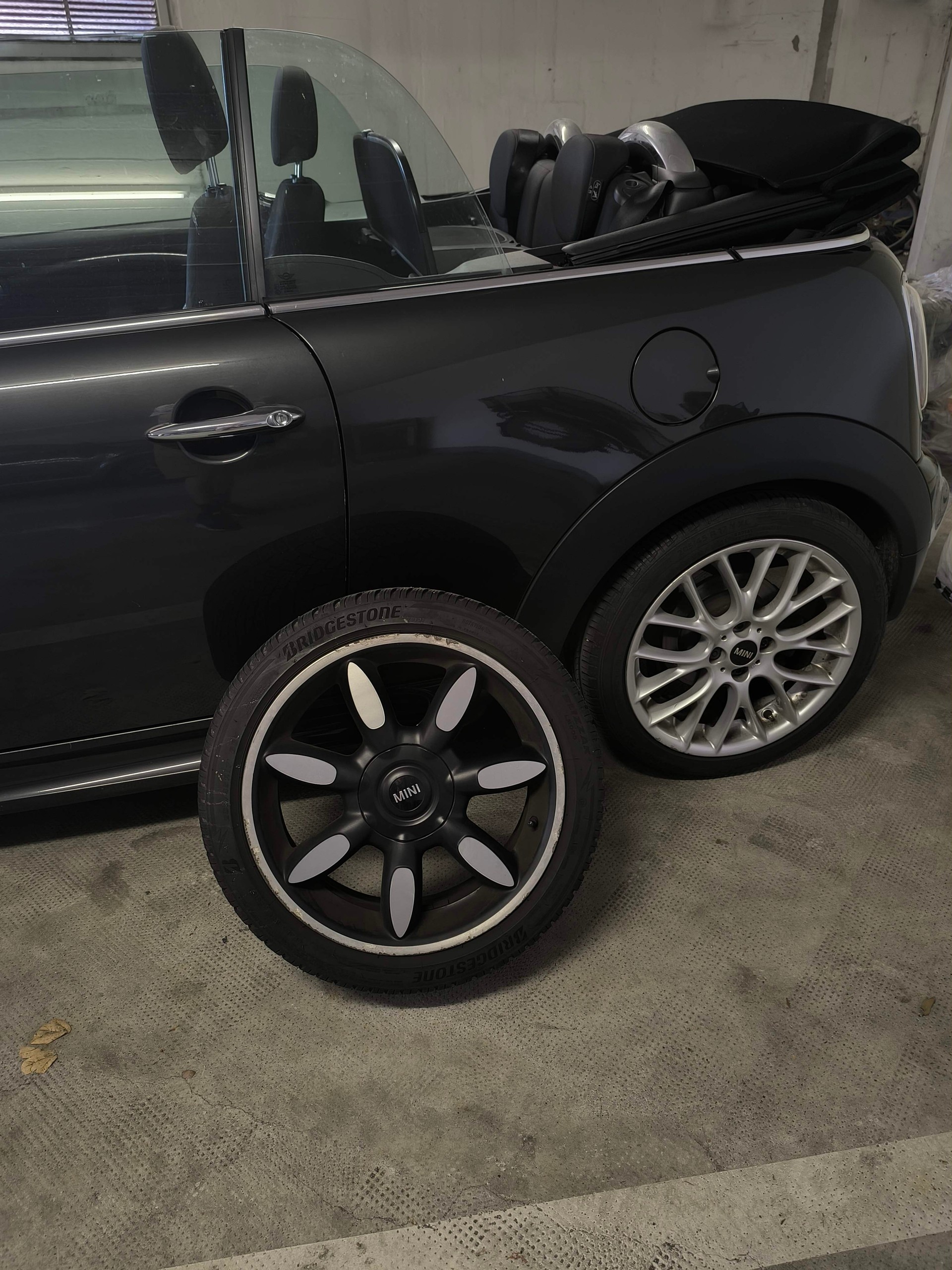 MINI 1.6i Cooper S-image-5