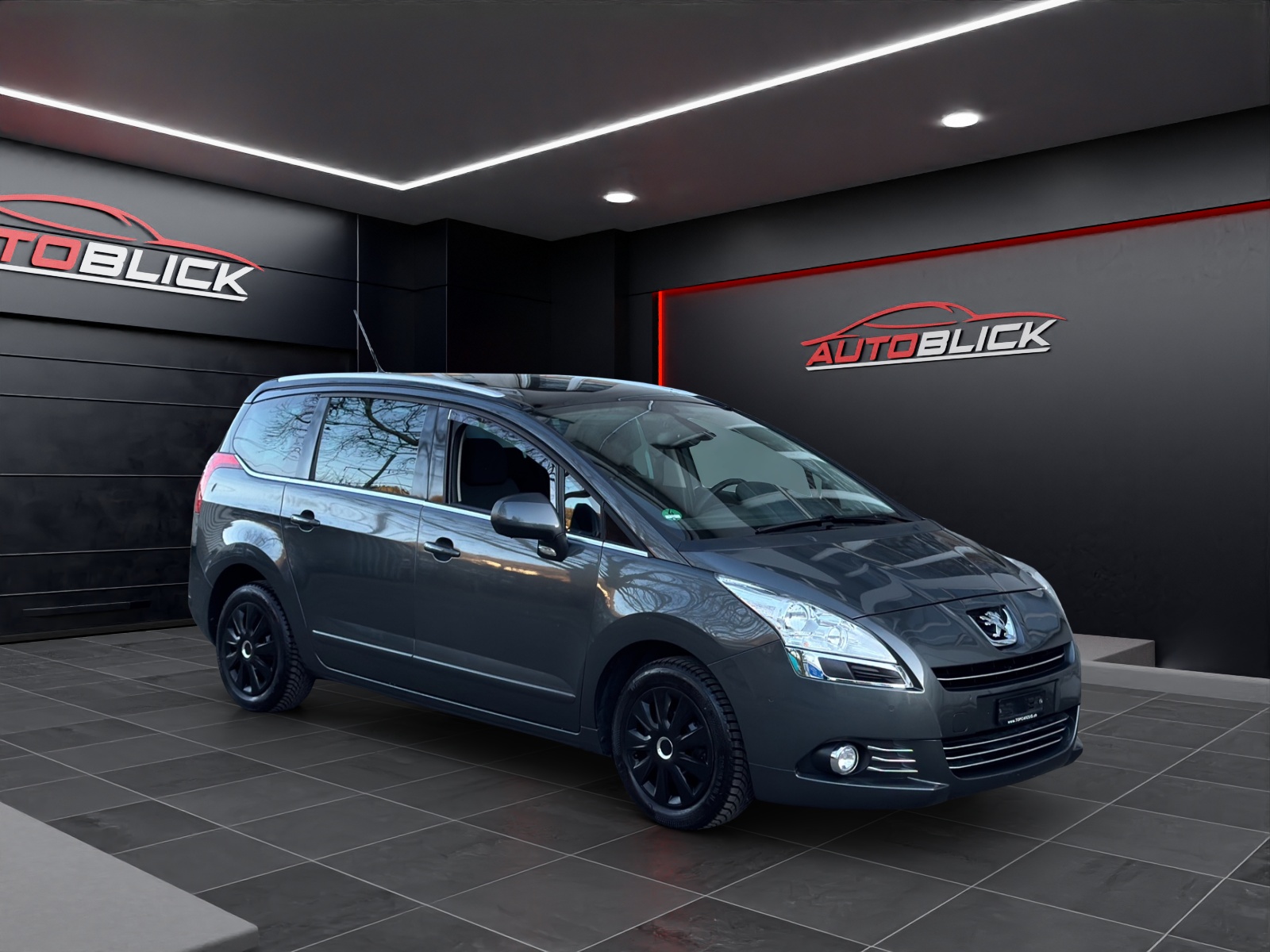 PEUGEOT 5008 1.6 16V T Sport Pack 156-PS 7-Plätzer Frisch MFK & abService Schweizer Fahrzeug aus erster Schweizer Hand-showroom-element-2