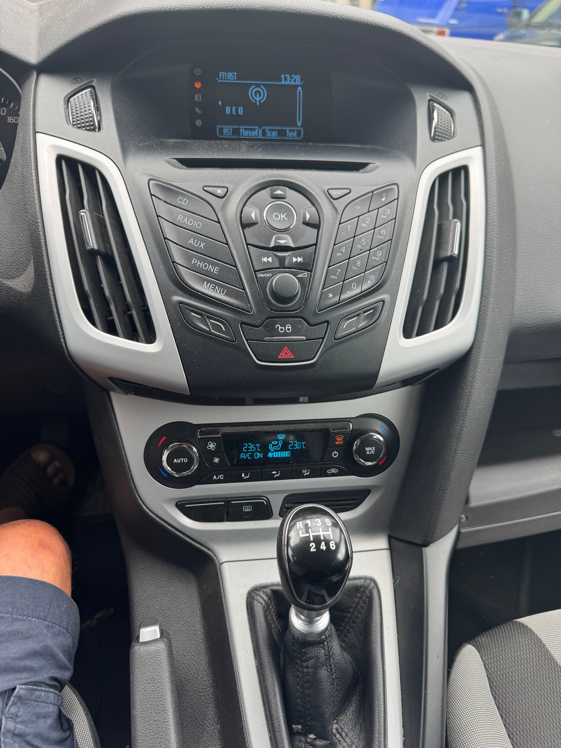 FORD Focus 2.0 TDCi Carving-image-7